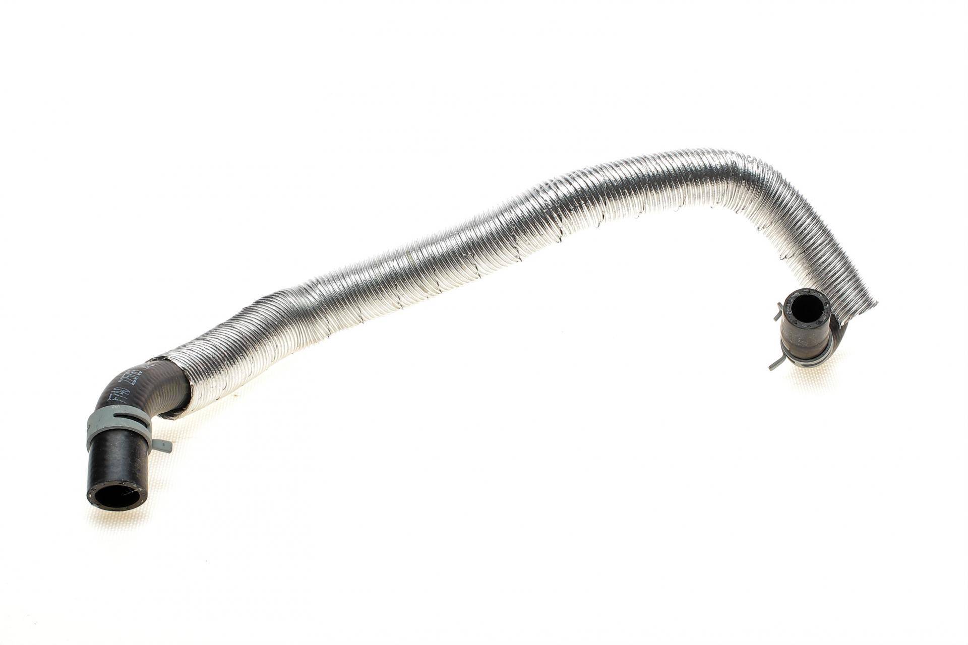 Патрубок системи охолодження Ford Transit Connect 1.8TDCi 02-13