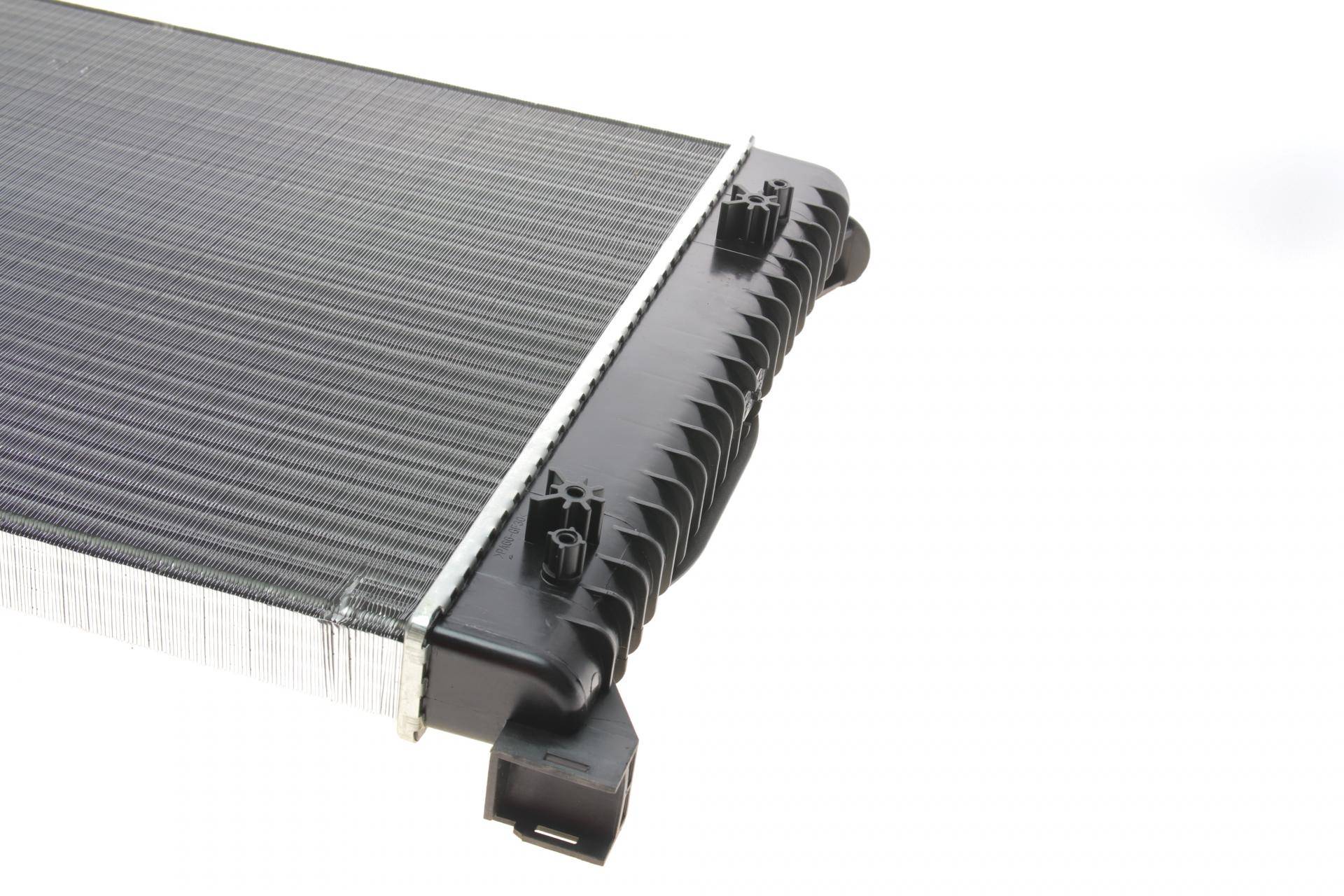 Радіатор охолодження Audi A4 1.6-2.0/1.9/2.0TDI 00-09/Seat Exeo 08-13