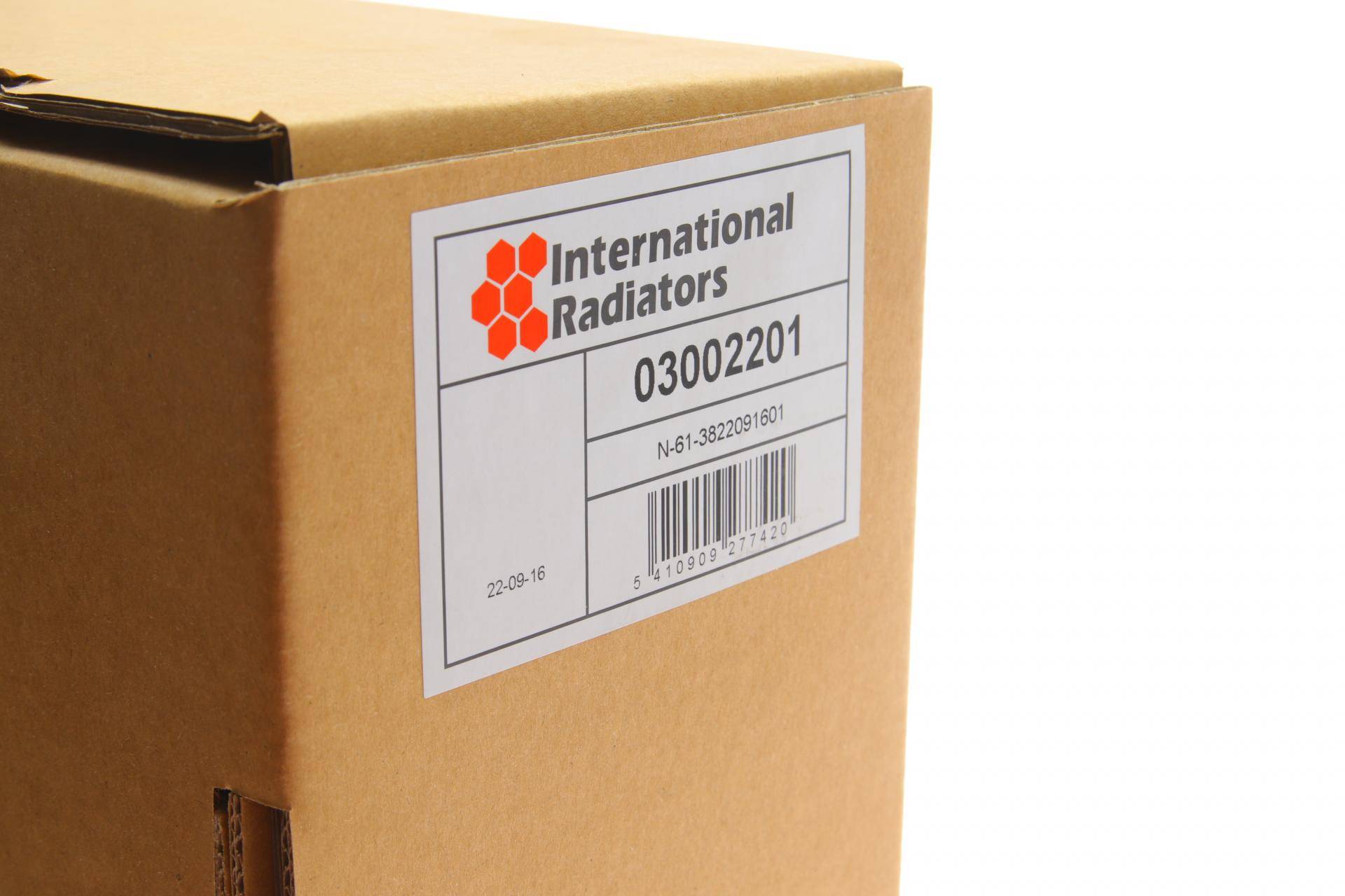 Радіатор охолодження Audi A4 1.6-2.0/1.9/2.0TDI 00-09/Seat Exeo 08-13