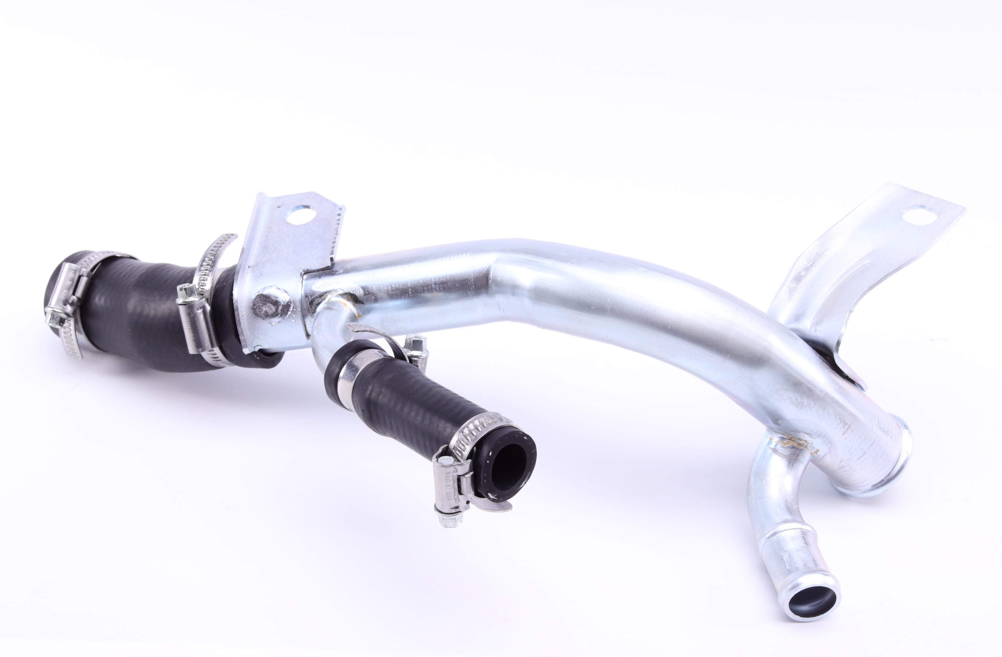 Патрубок системи охолодження (нижній) Ford Transit Connect 02-12