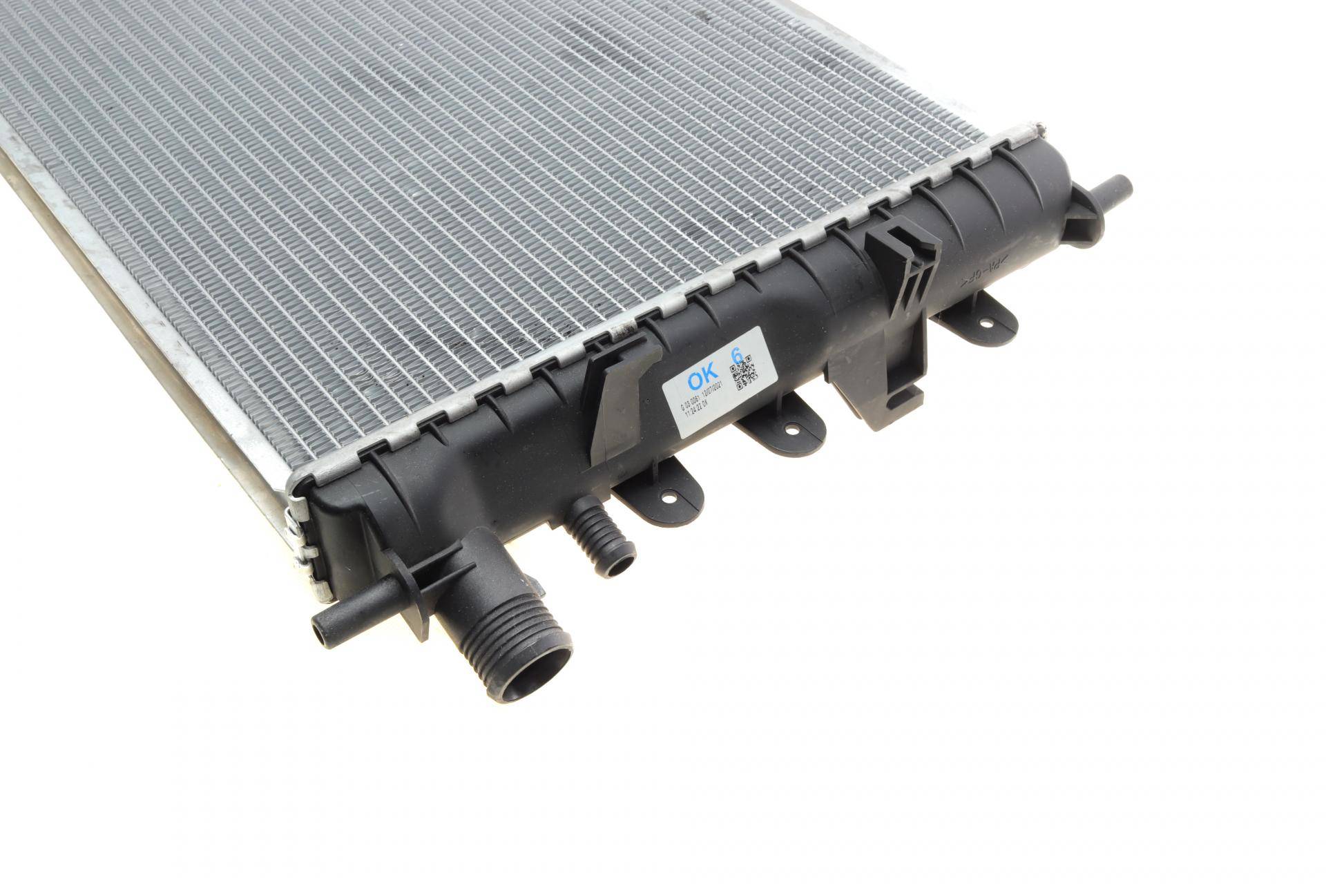 Радіатор охолодження Ford Escort 1.4-1.8 90-00