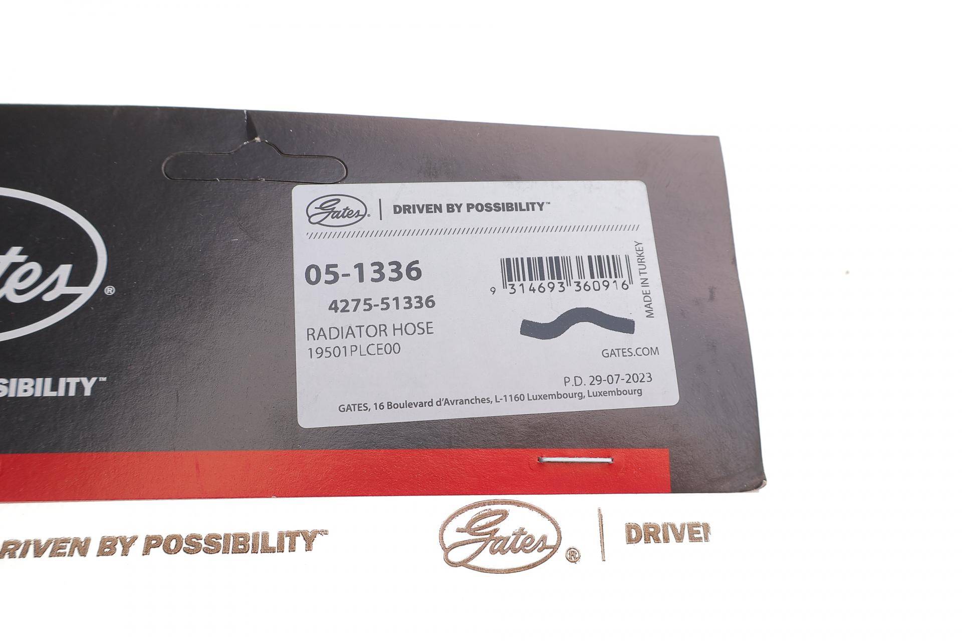 Патрубок системи охолодження (верхній) Honda Civic 87-05