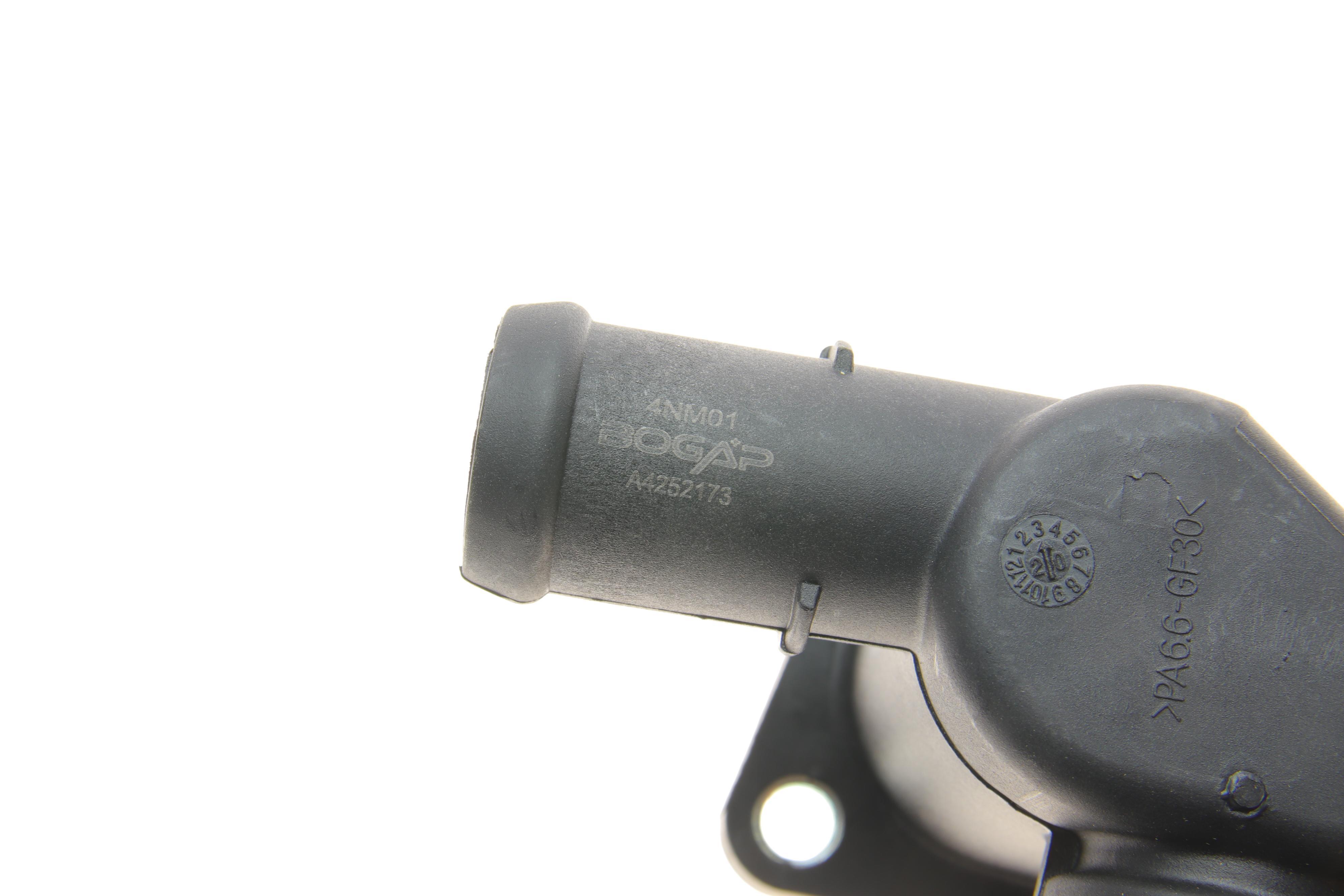 Фланець системи охолодження VW Caddy III/ Golf V/VI 1.6 04-15