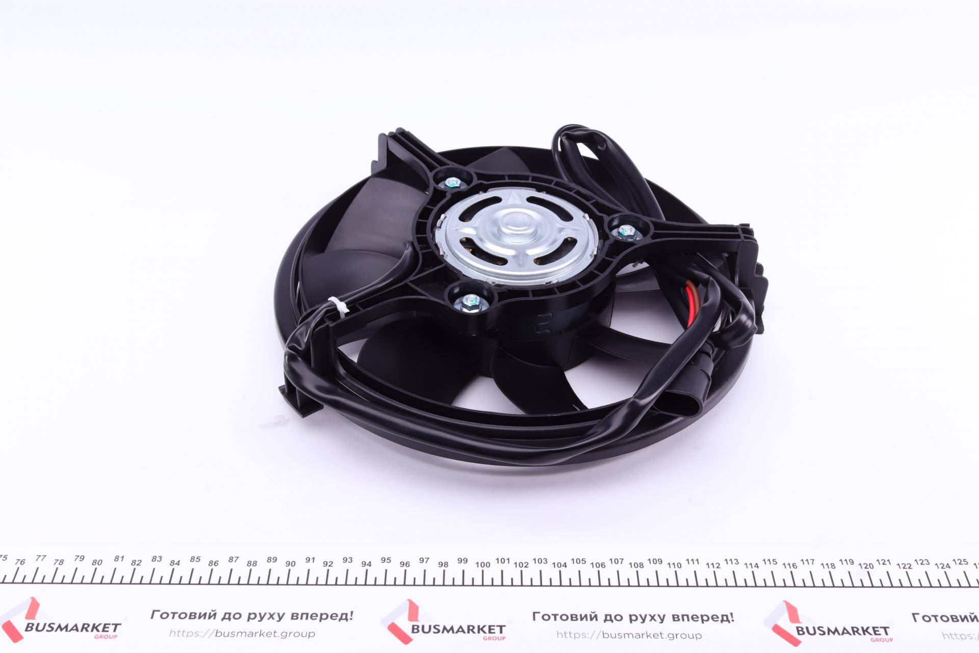 Вентилятор охолодження двигуна Audi A6/VW Passat 1.6-3.0 97-05