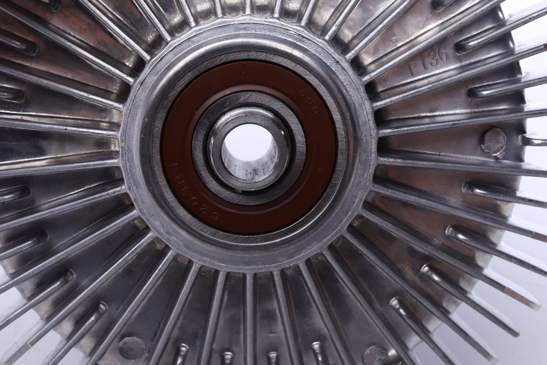 Муфта вентилятора MB E-class (W210) 3.2D 99-03