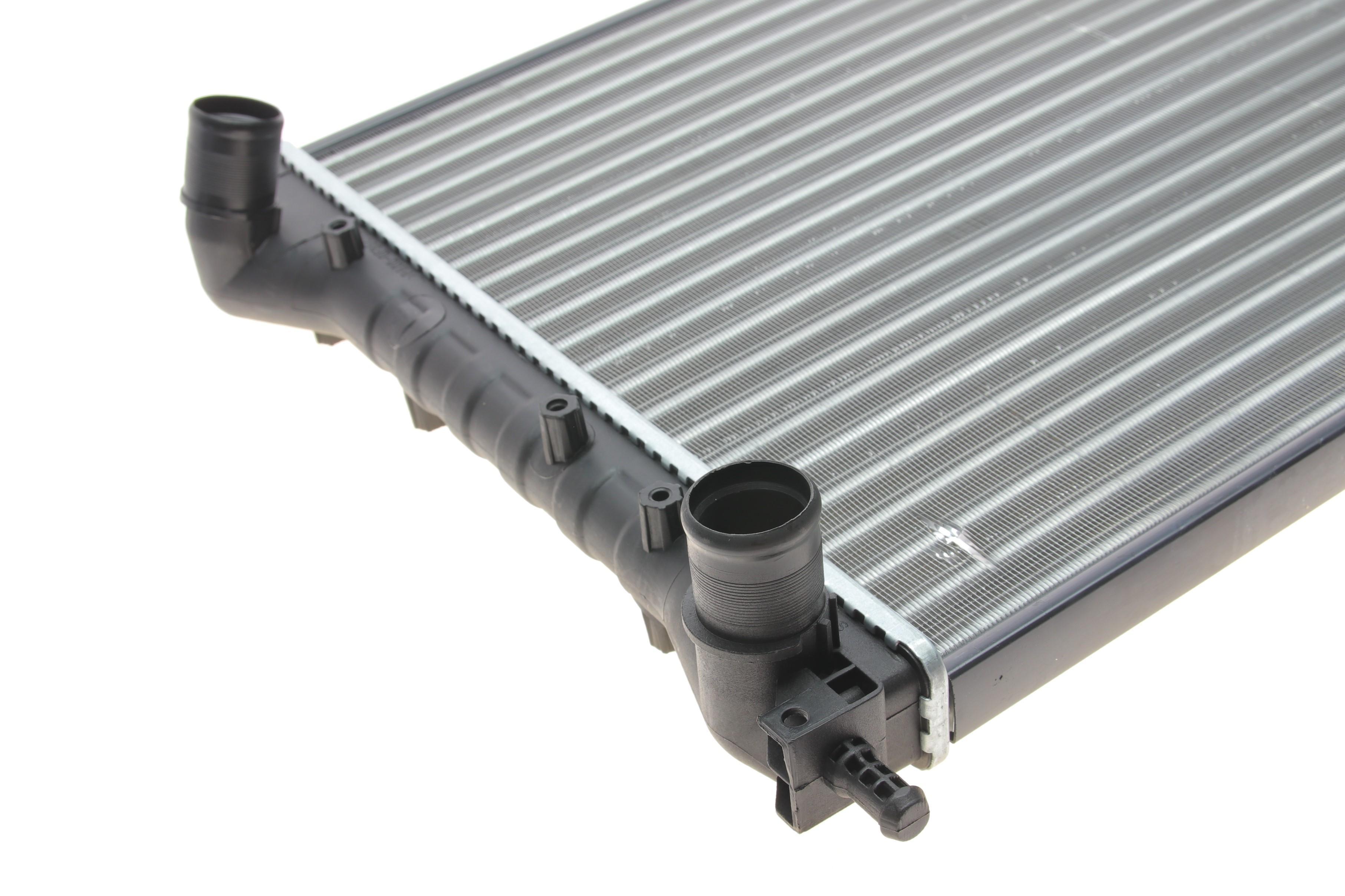 Радіатор охолодження Fiat Doblo 01-