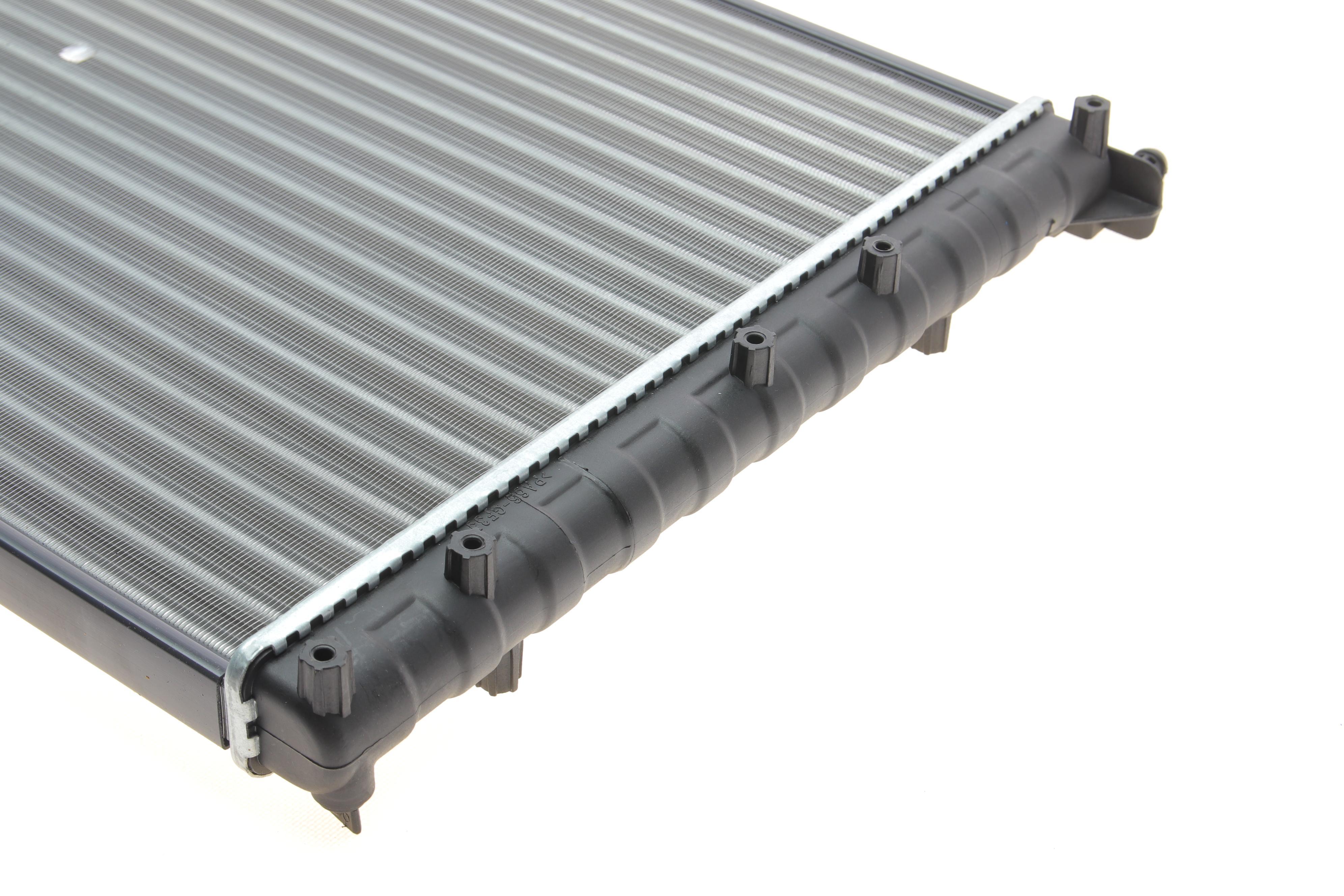 Радіатор охолодження Fiat Doblo 01-