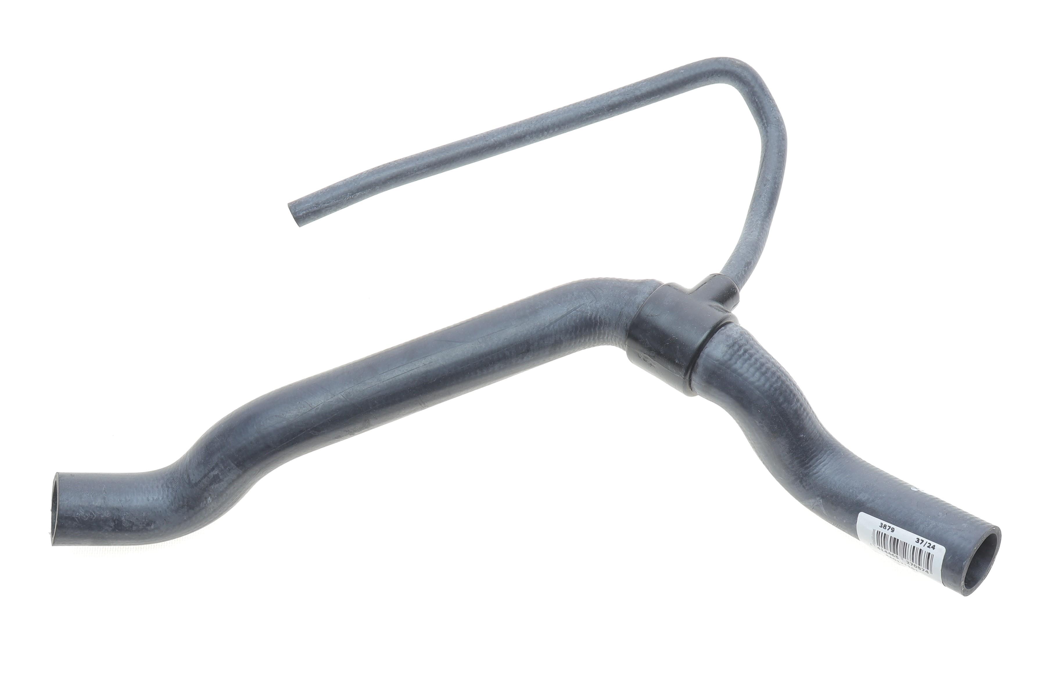 Патрубок системи охолодження (вкрхній) Audi A6 2.0D/2.5TDI 90-97