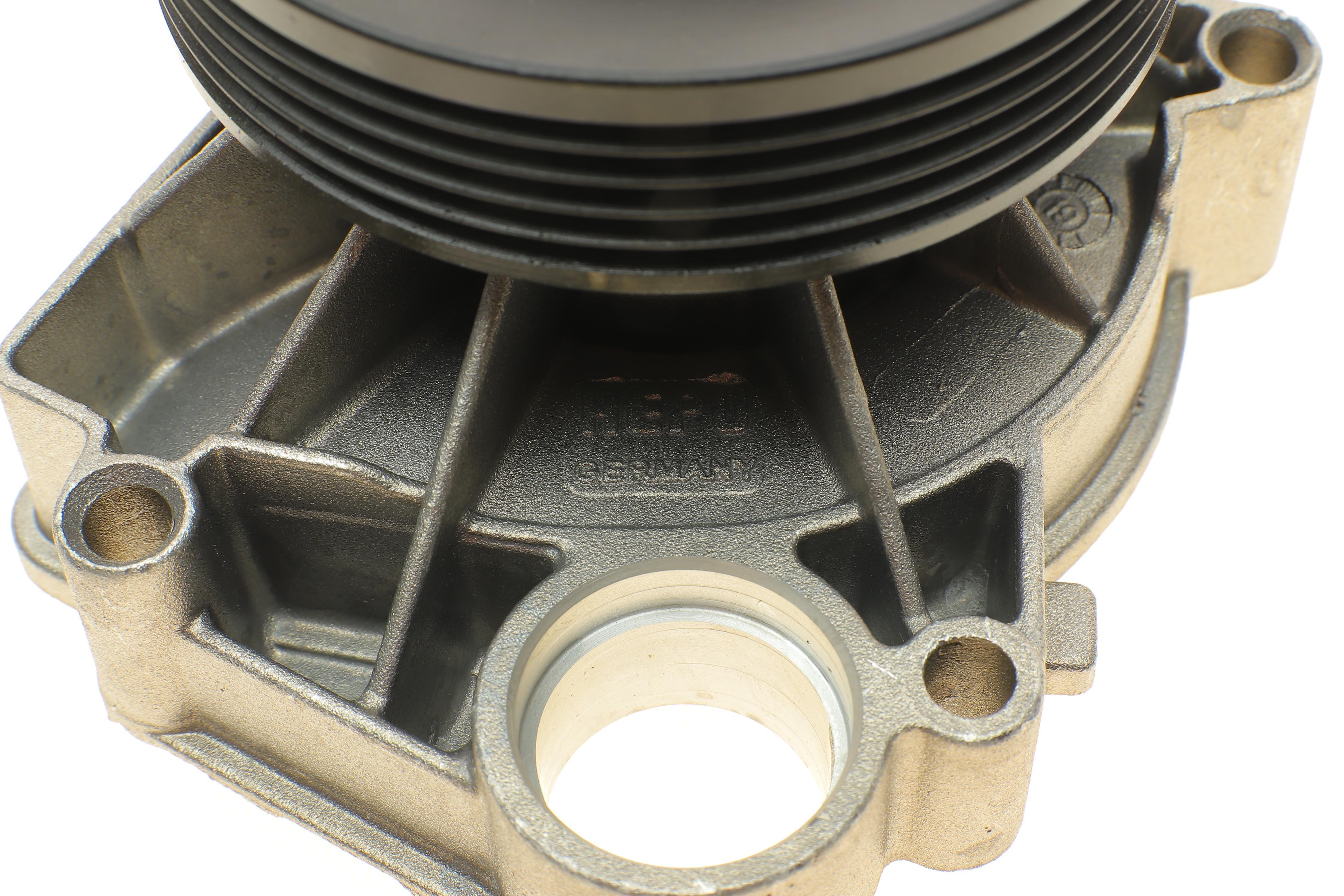 Помпа води BMW 3 (E46) 320 d 98-01