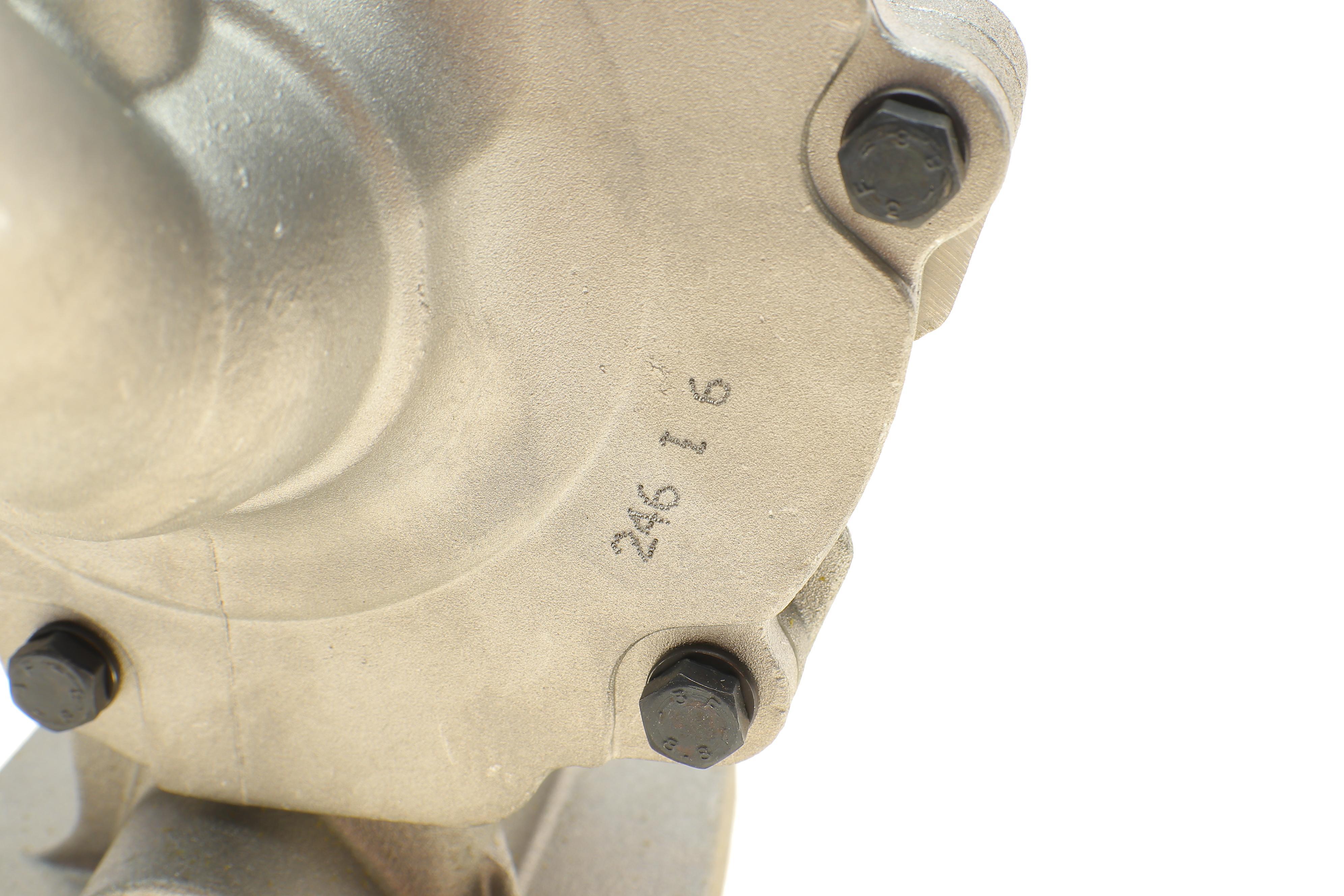 Помпа води Ford Transit 2.0DI 00- (з корпусом)