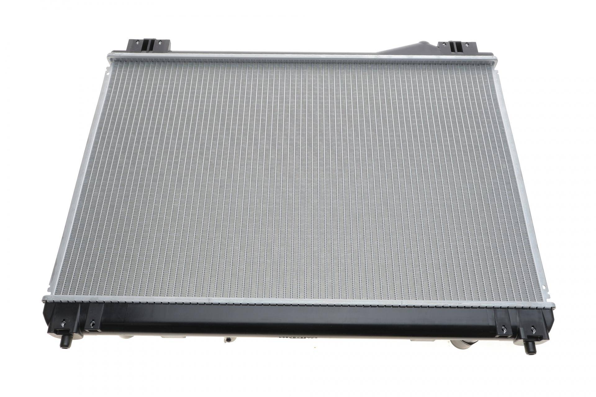 Радіатор охолодження Suzuki Grand Vitara 2.0 05-