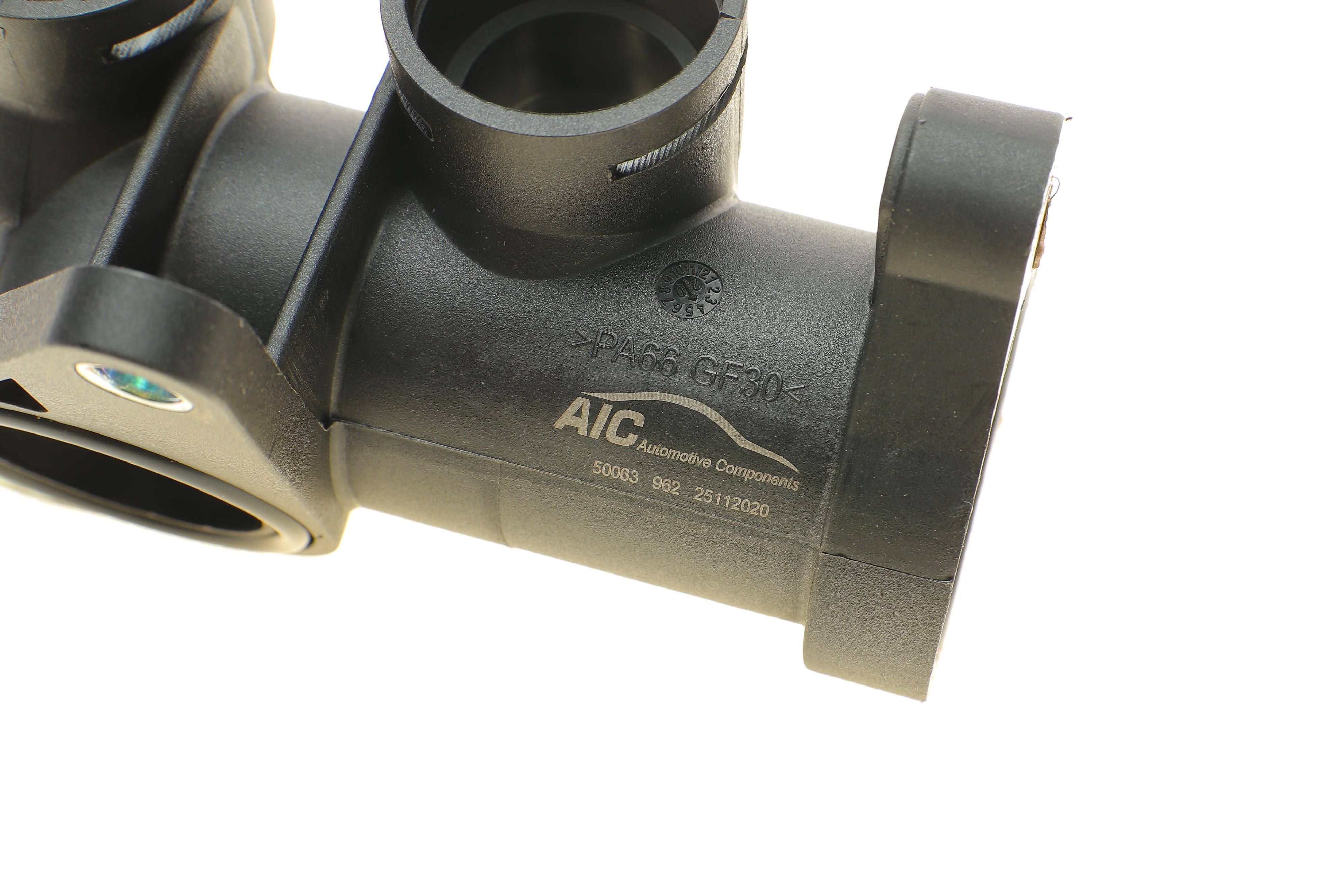 Фланець системи охолодження Audi A4/A6/VW Passat 1.8/1.8T 94-05