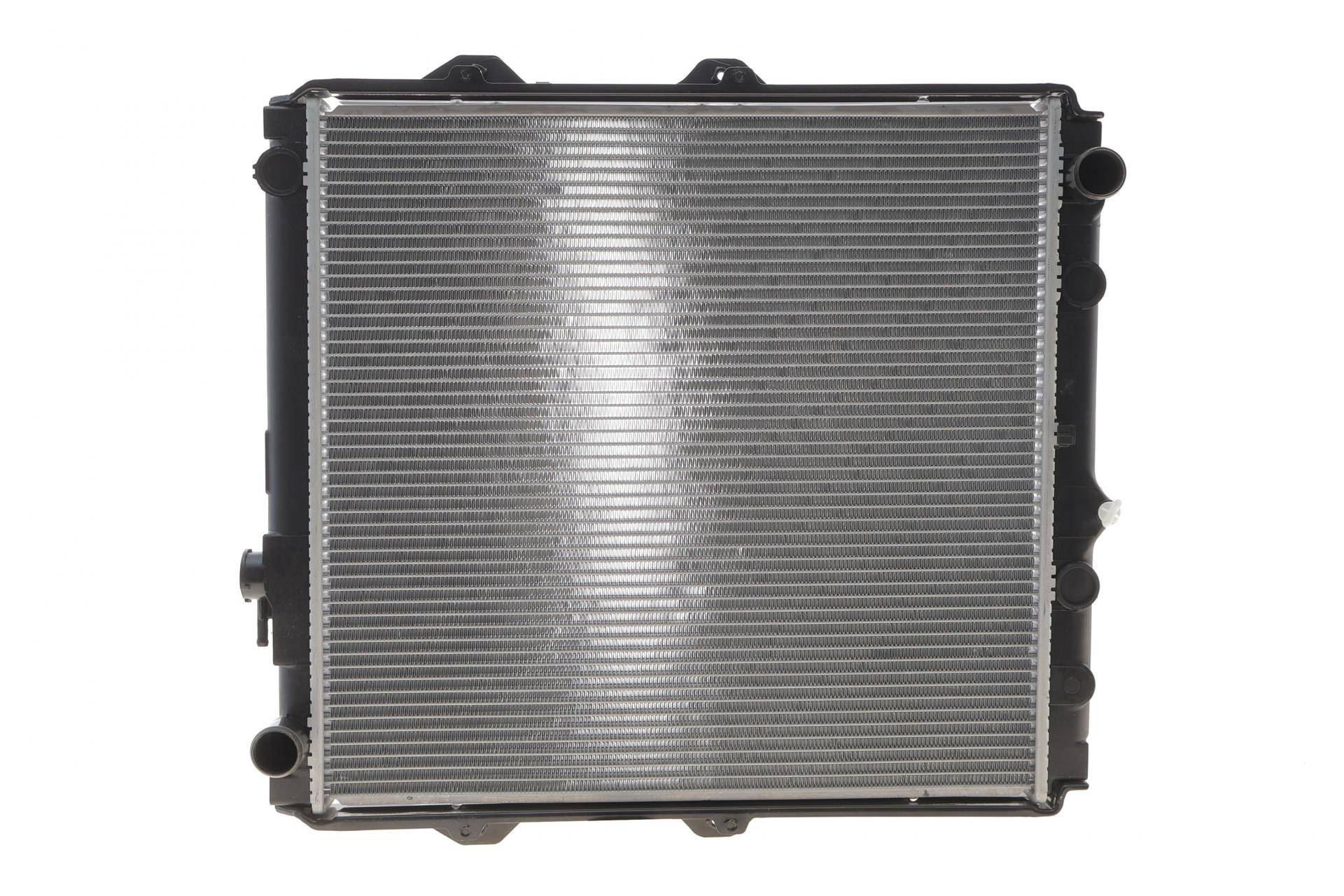 Радіатор охолодження Toyota Hilux VI 2.5 D-4D 01-05