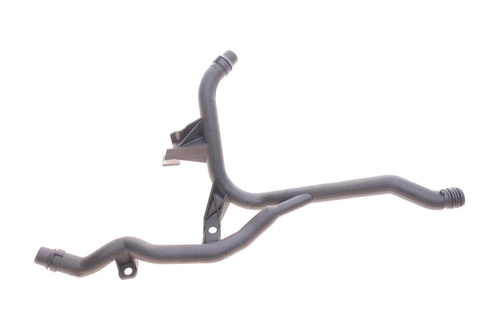 Патрубок системи охолодження BMW 3 (E46)/5 (E39/E60)/7 (E65/E66/E67)/X3 (E83)/X5 (E53) 2.0-3.0 00-08