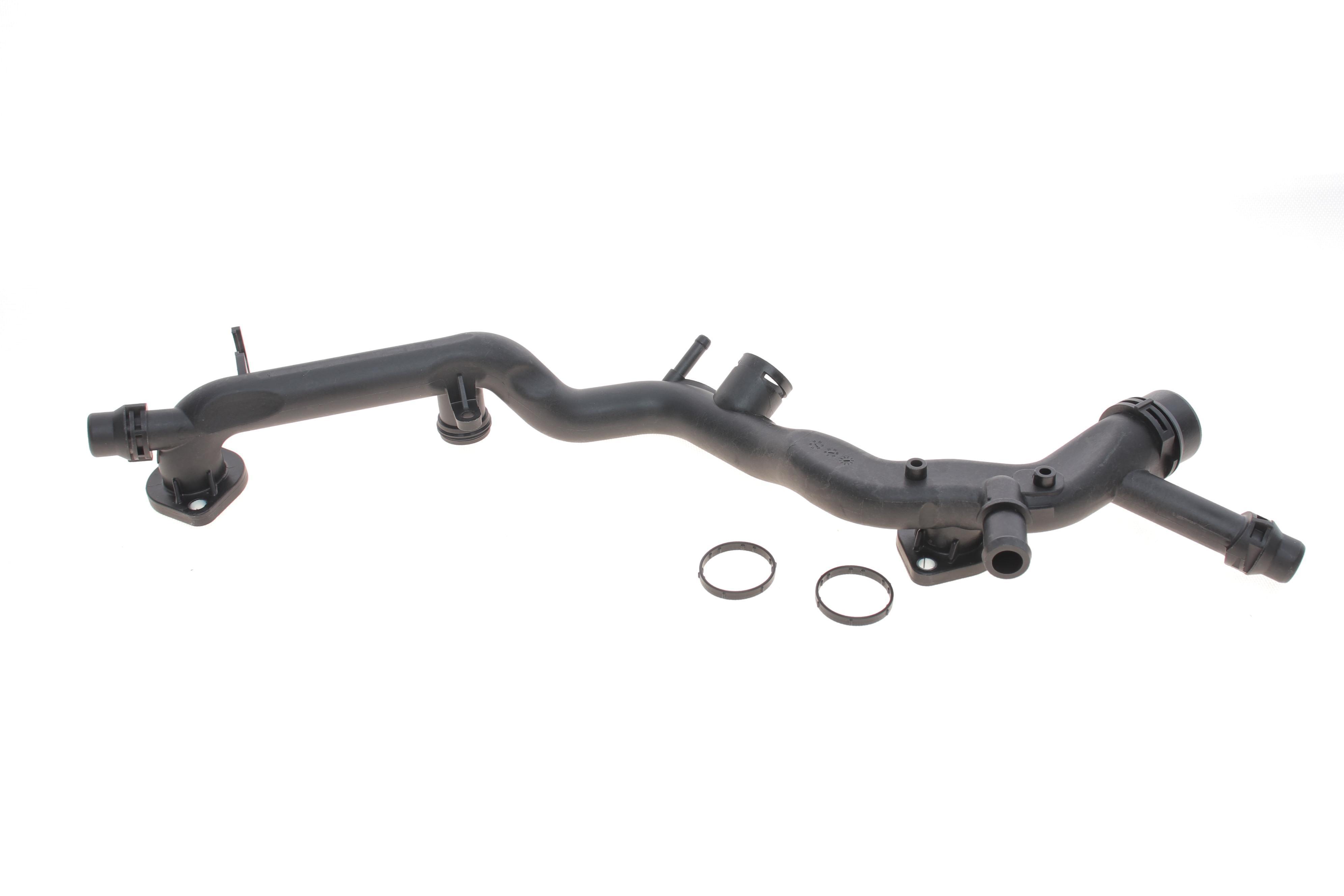 Патрубок системи охолодження Audi A6 3.0 TFSI 08-11