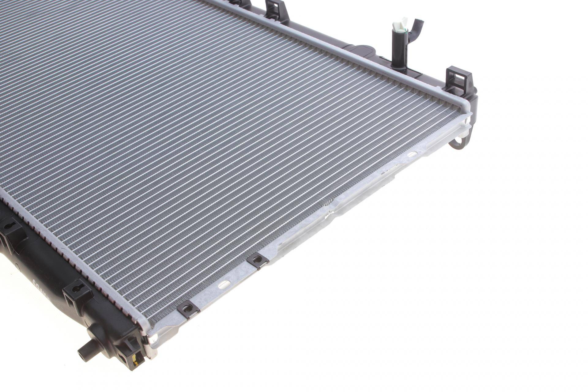 Радіатор охолодження Hyundai H-1 2.5CRDI 08-