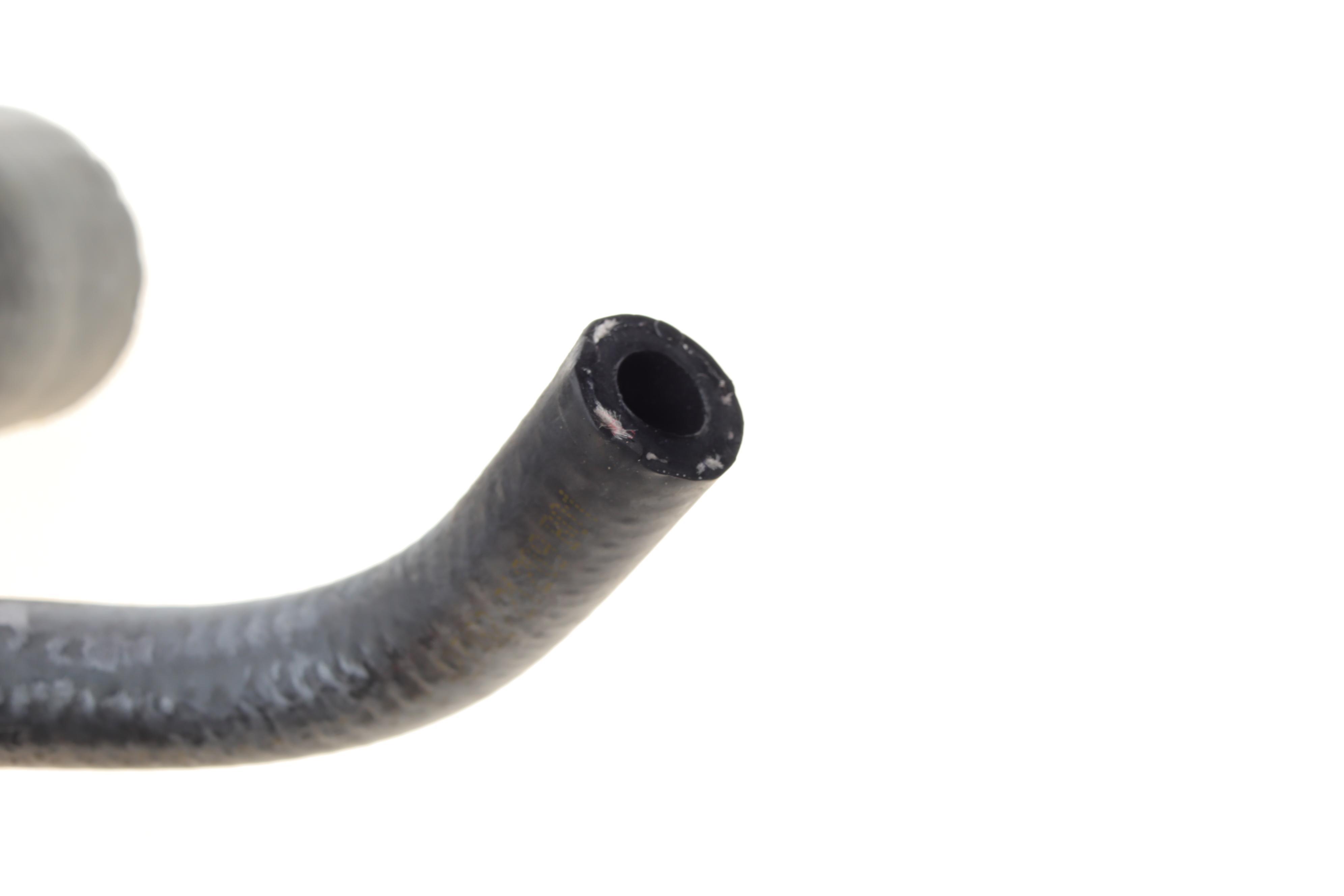 Патрубок радіатора (верхній) MB Sprinter 00-06 (OM611/612)