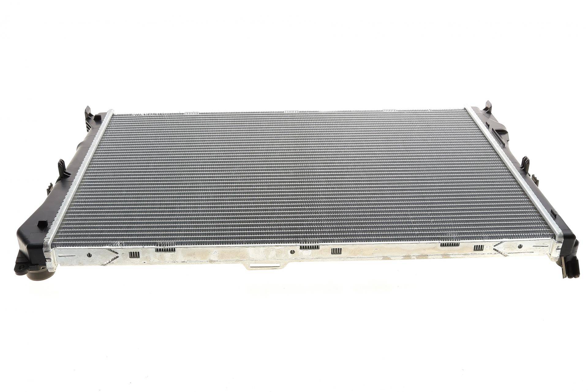 Радіатор охолодження MB C-class (W205)/E-class (W213)/GLC (X253) 13- OM651/OM654/M274/M276