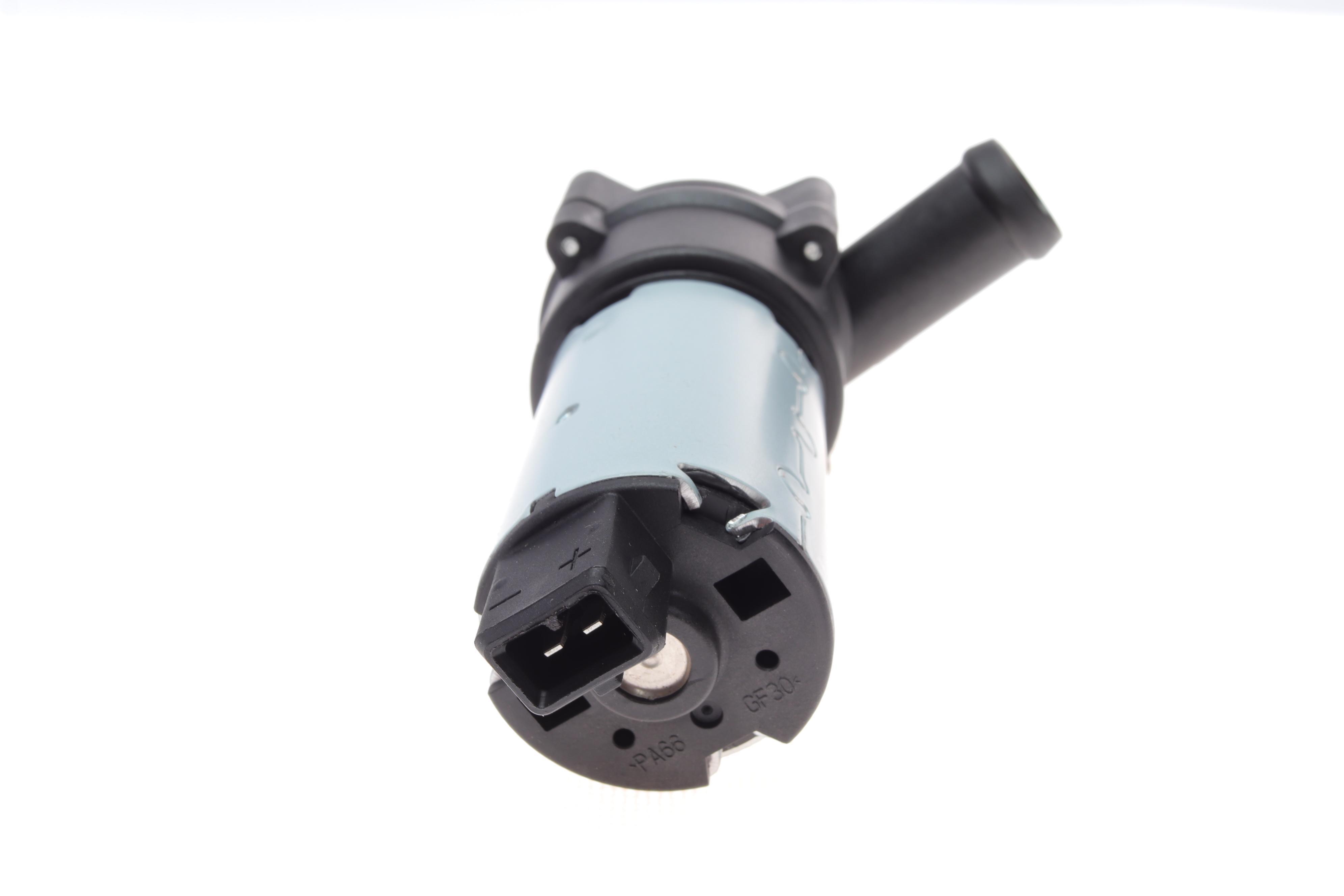 Насос системи охолодження (додатковий) Audi A4 00-09/Opel Omega B 94-03/Vectra B 95-98/Seat Exeo