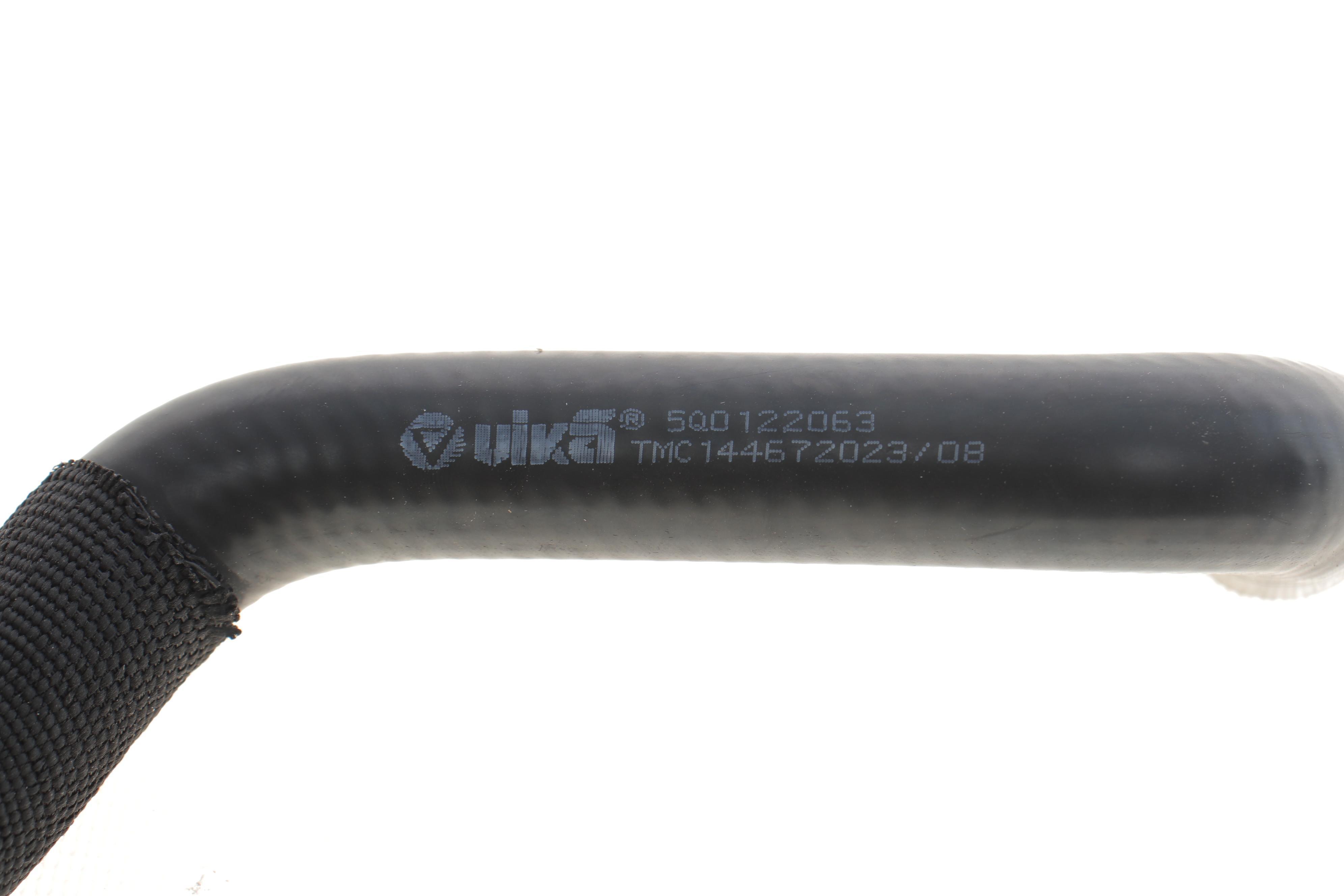 Патрубок радіатора VW Sharan/Tiguan/Touran 15-