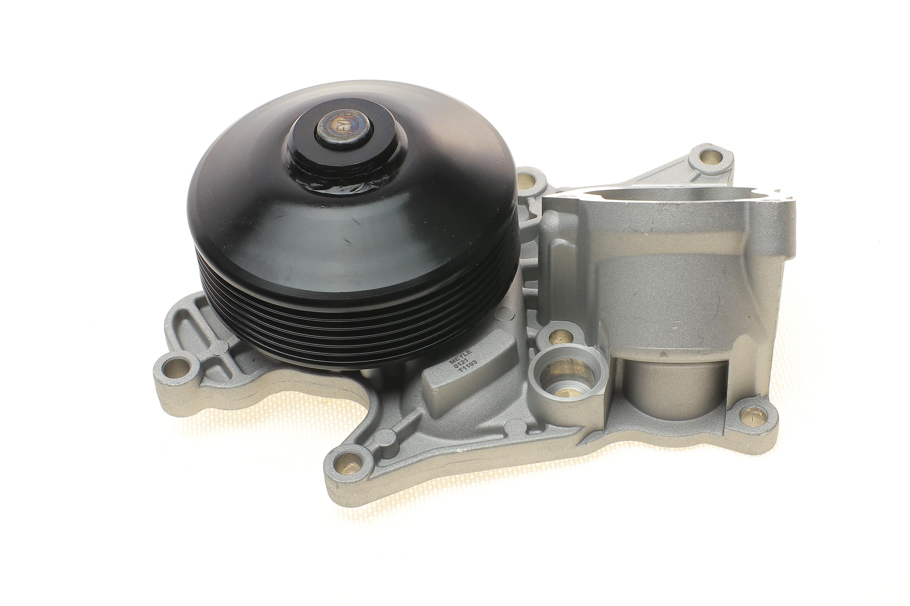 Помпа води BMW 3 (E90/E92/E93/F30/F34/F80)/5 (F10/F07/F11)/X5 (F15/F85) 1.8-2.5d