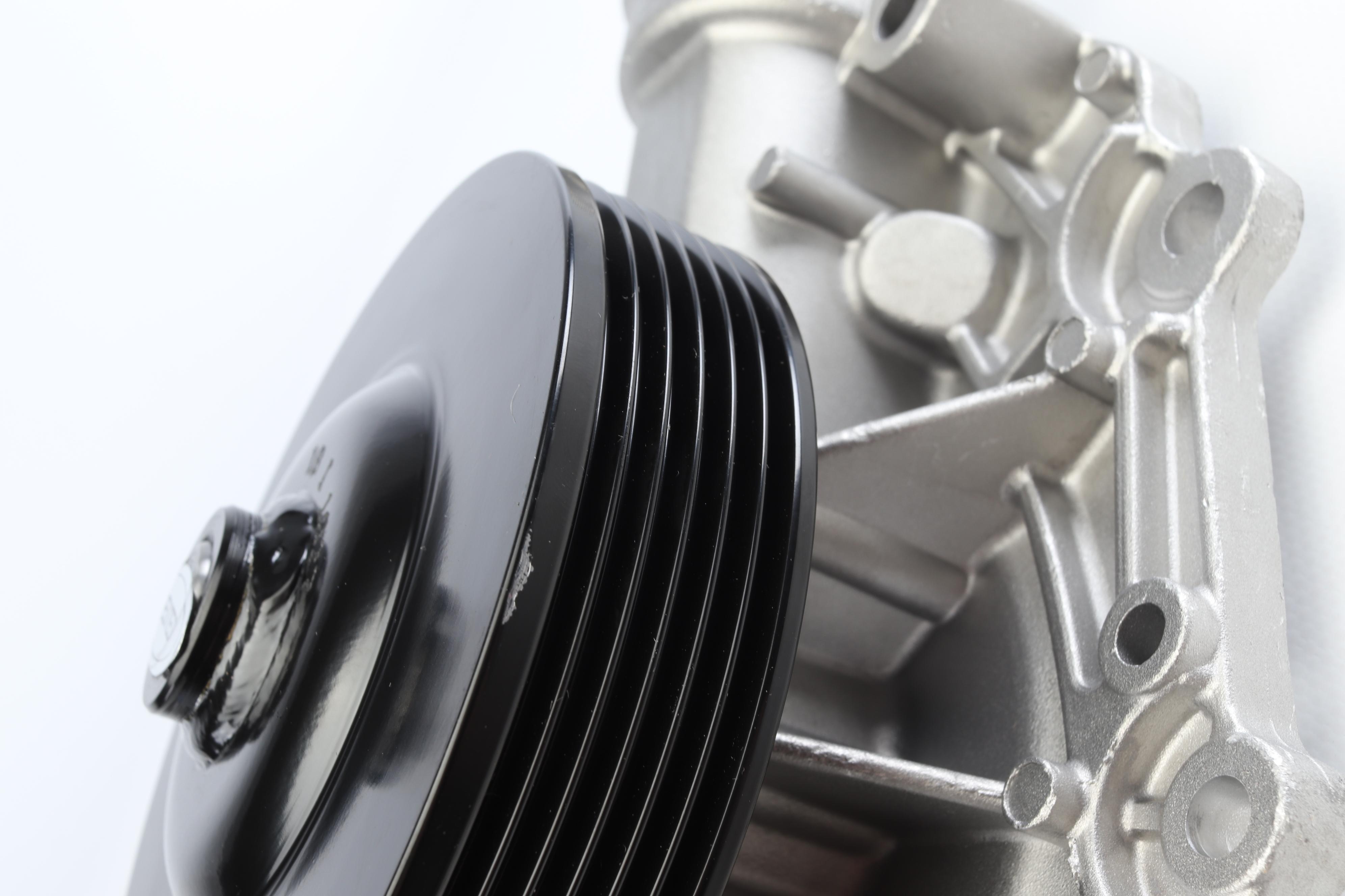 Помпа води MB W203/W204/W211/W212/W164/W251/W221 2.5/3.0/3.5 05-15 (R/B)(5 лоп)(6 кан)(h шківа=24мм)