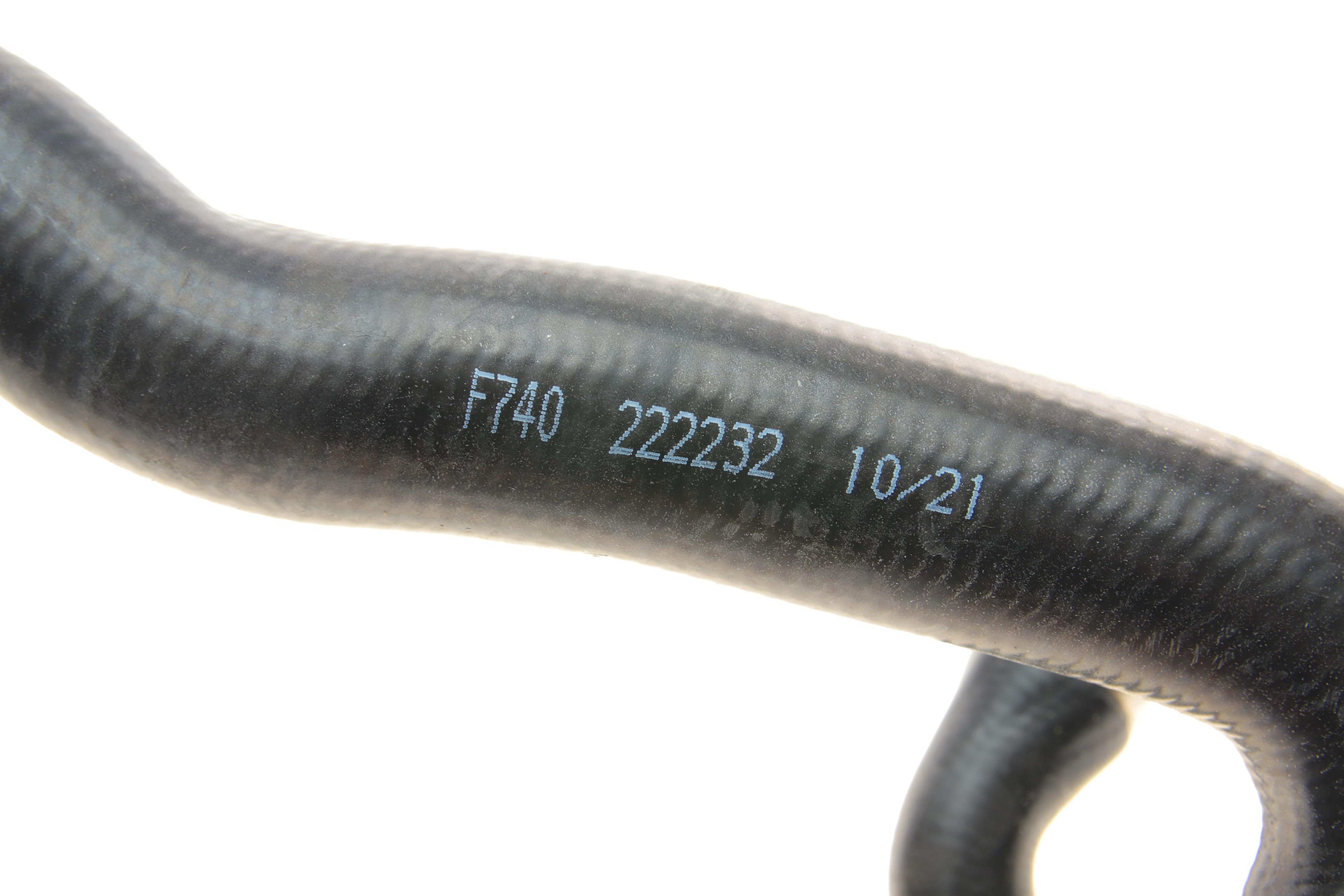 Патрубок радіатора (верхній) BMW 5 (E60) 03-10