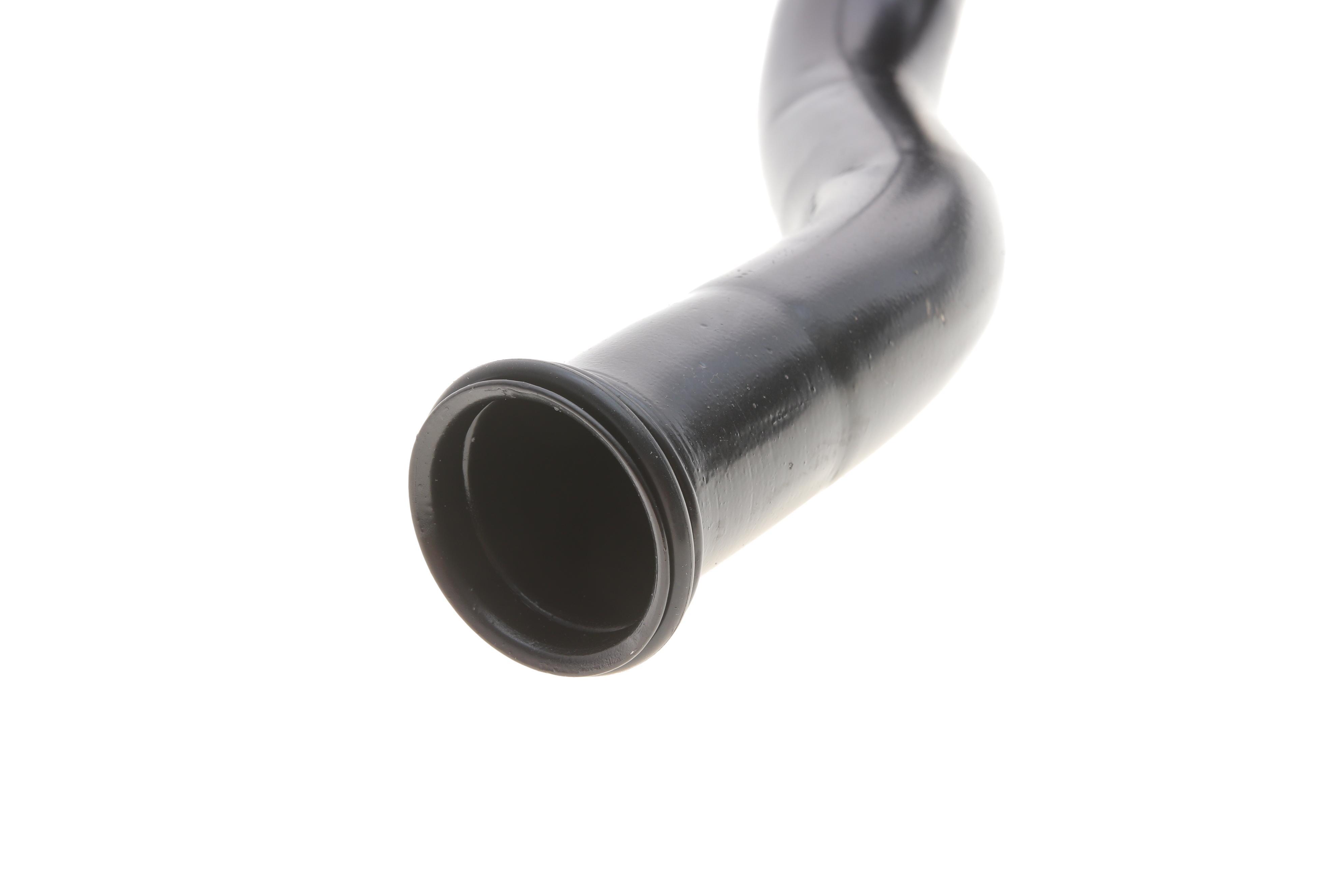 Патрубок системи охолодження Citroen Berlingo/Peugeot Partner 96-