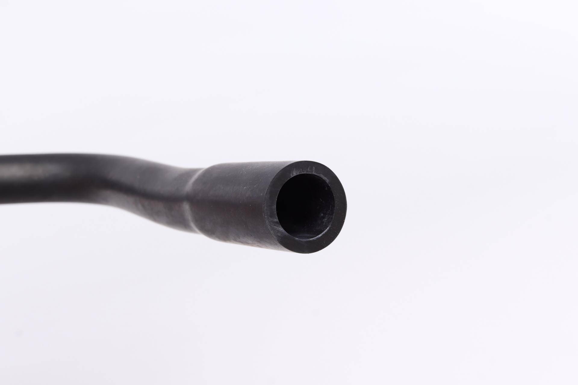 Патрубок системи охолодження VW Golf II/Jetta II 1.6TD 84-92