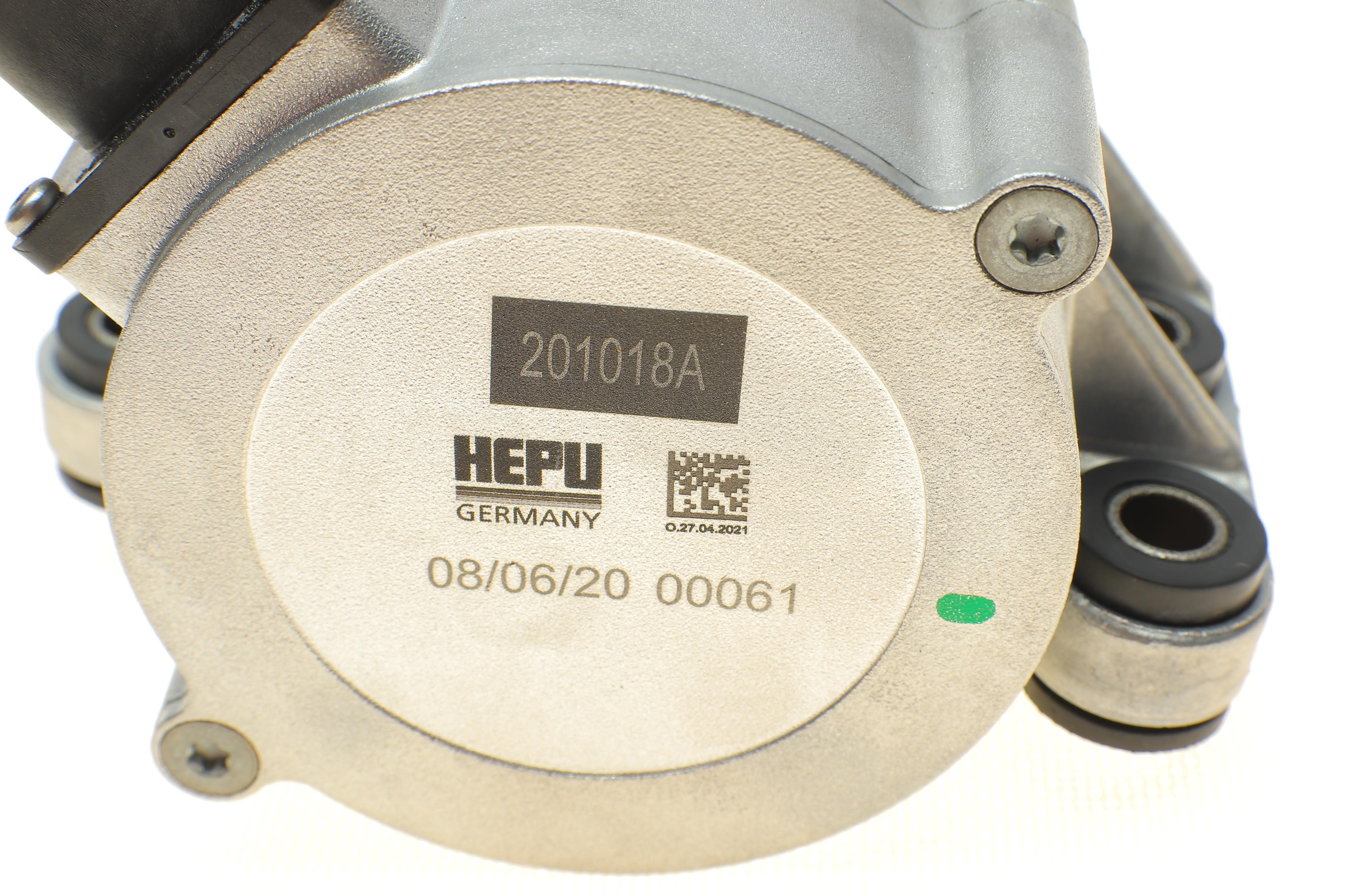 Помпа води BMW 1 (F20/21)/5 (F10) 2.0i 10- (N20B20A) (OE версія)