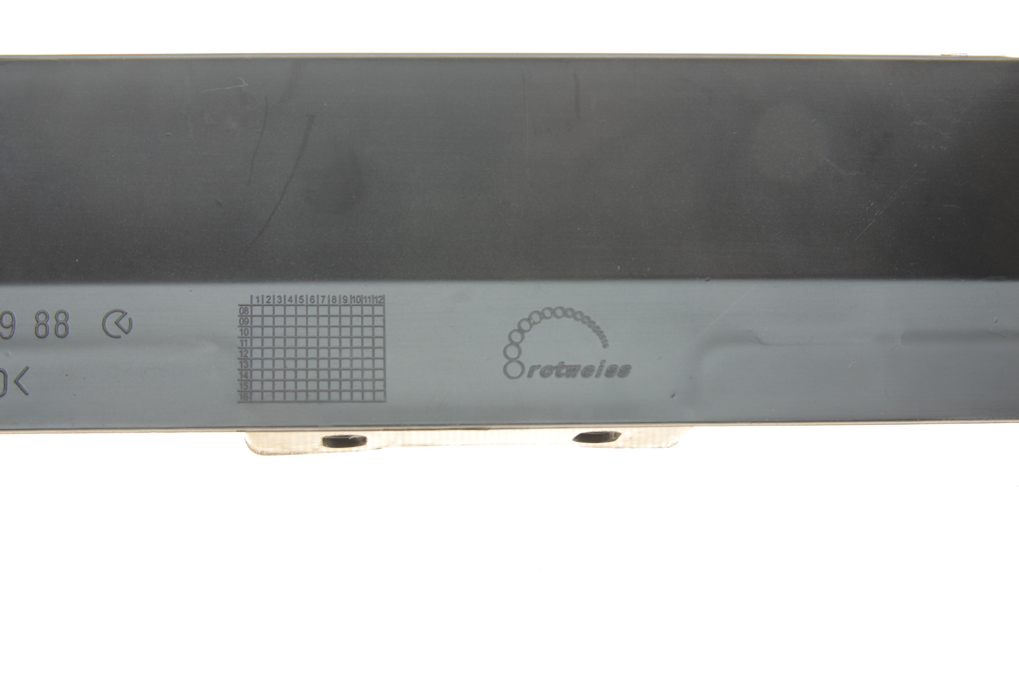 Планка радіатора MB Sprinter 96- (зверху)