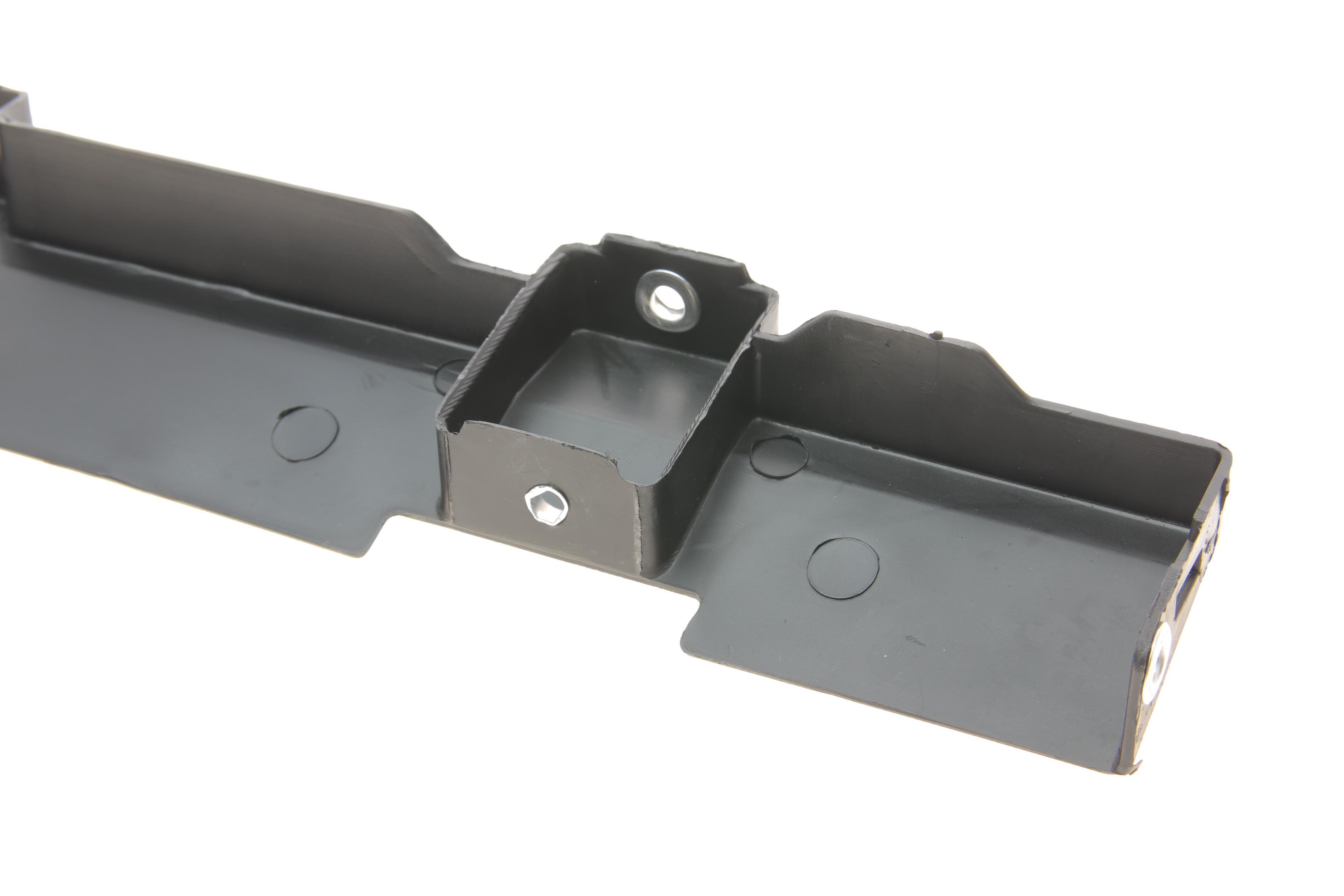 Планка радіатора MB Sprinter 96- (зверху)