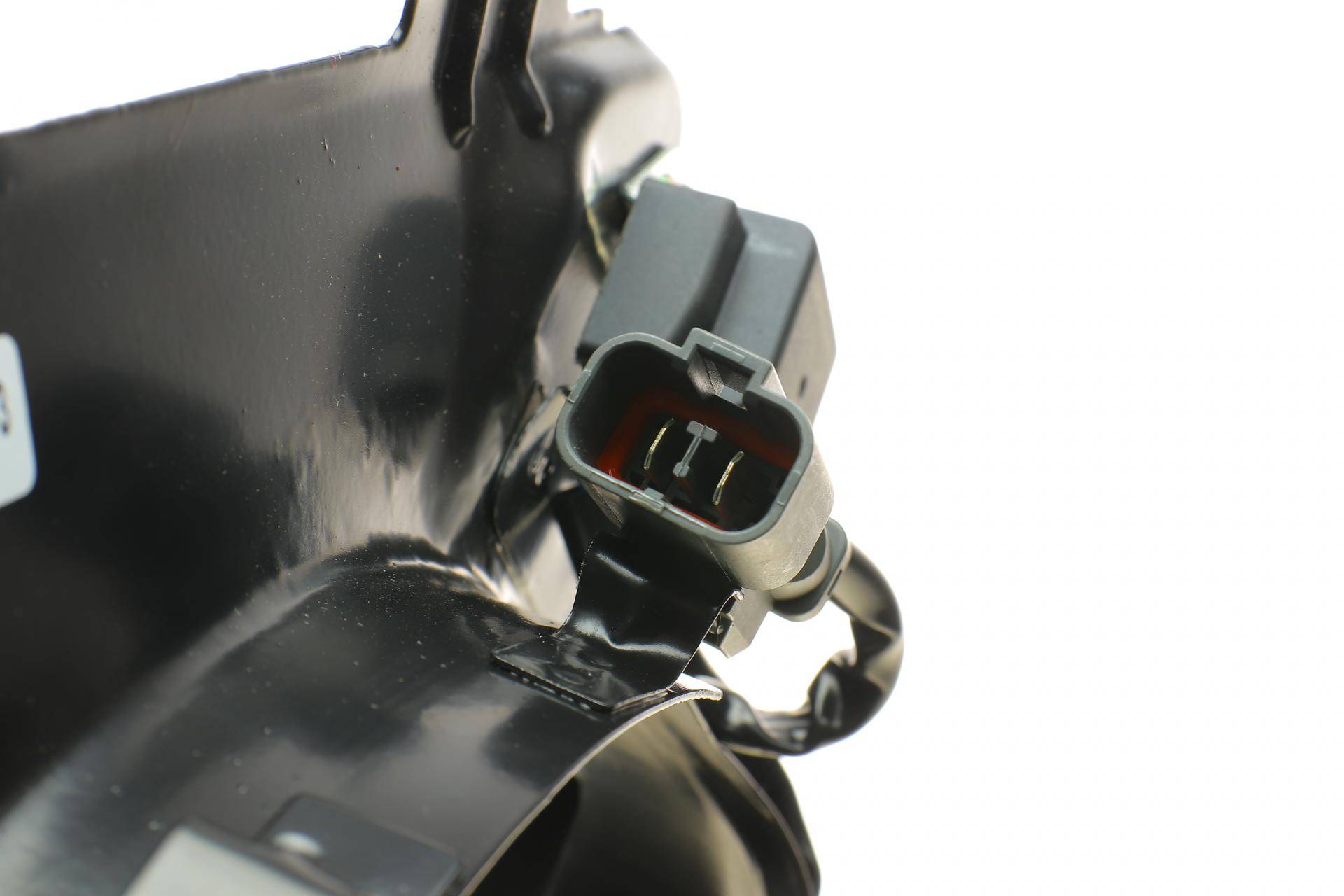 Вентилятор радіатора Honda Civic 1.4/1.8 05- (з дифузором)