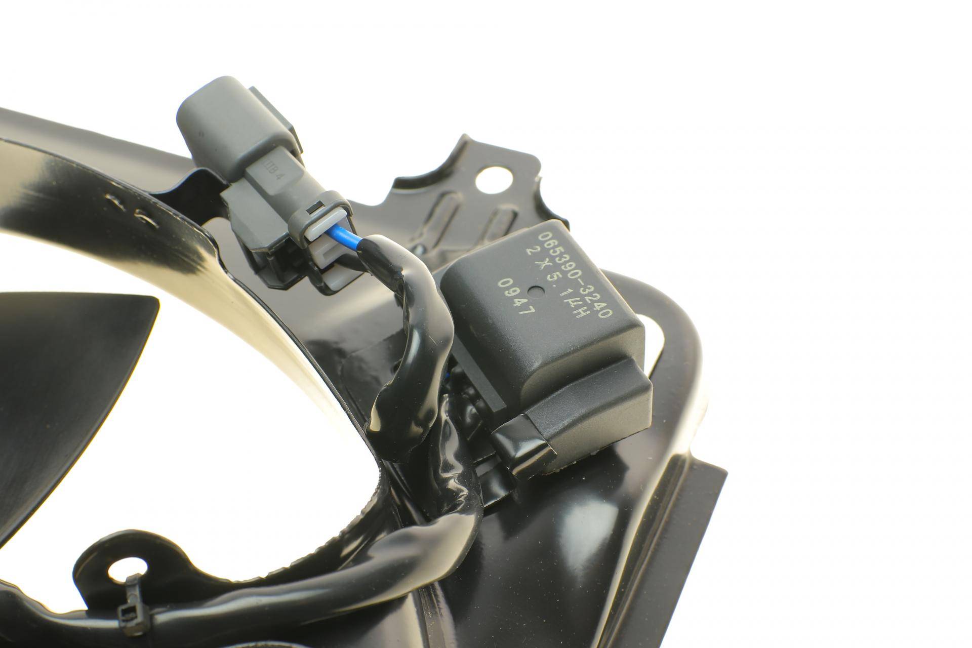 Вентилятор радіатора Honda Civic 1.4/1.8 05- (з дифузором)