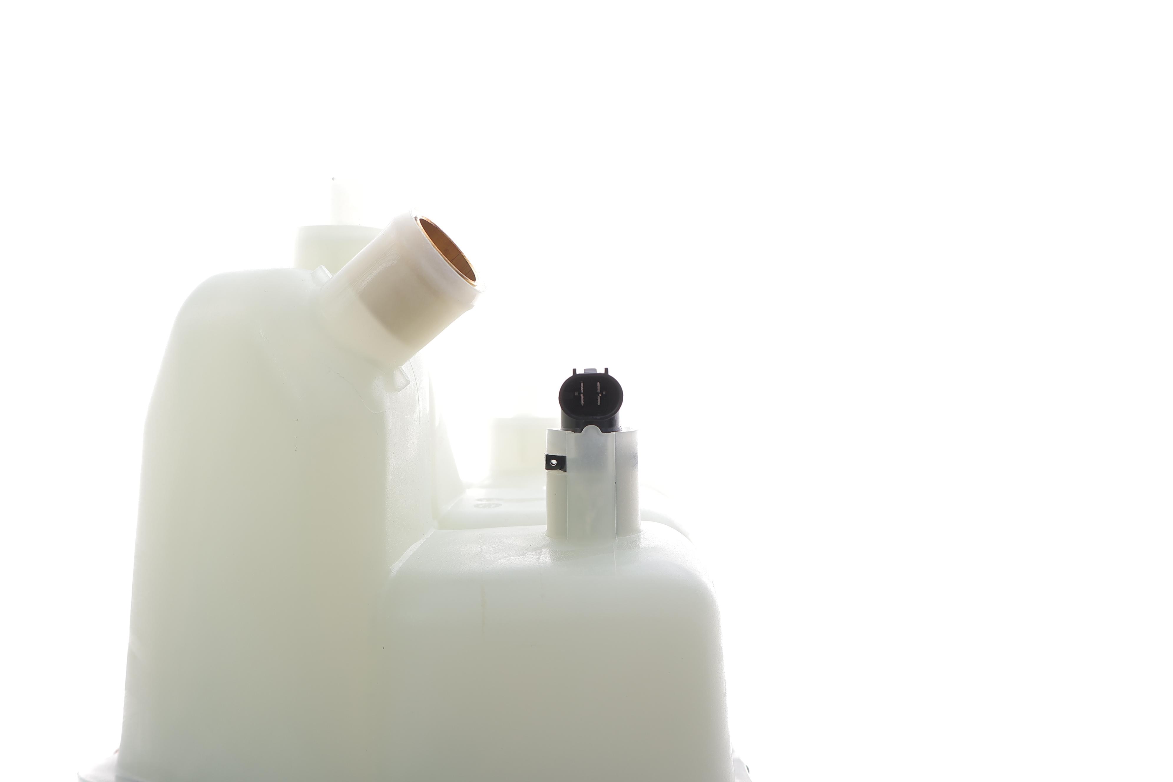 Бачок розширювальний MB E-class (S211/W211)/CLS (C219) 02-10