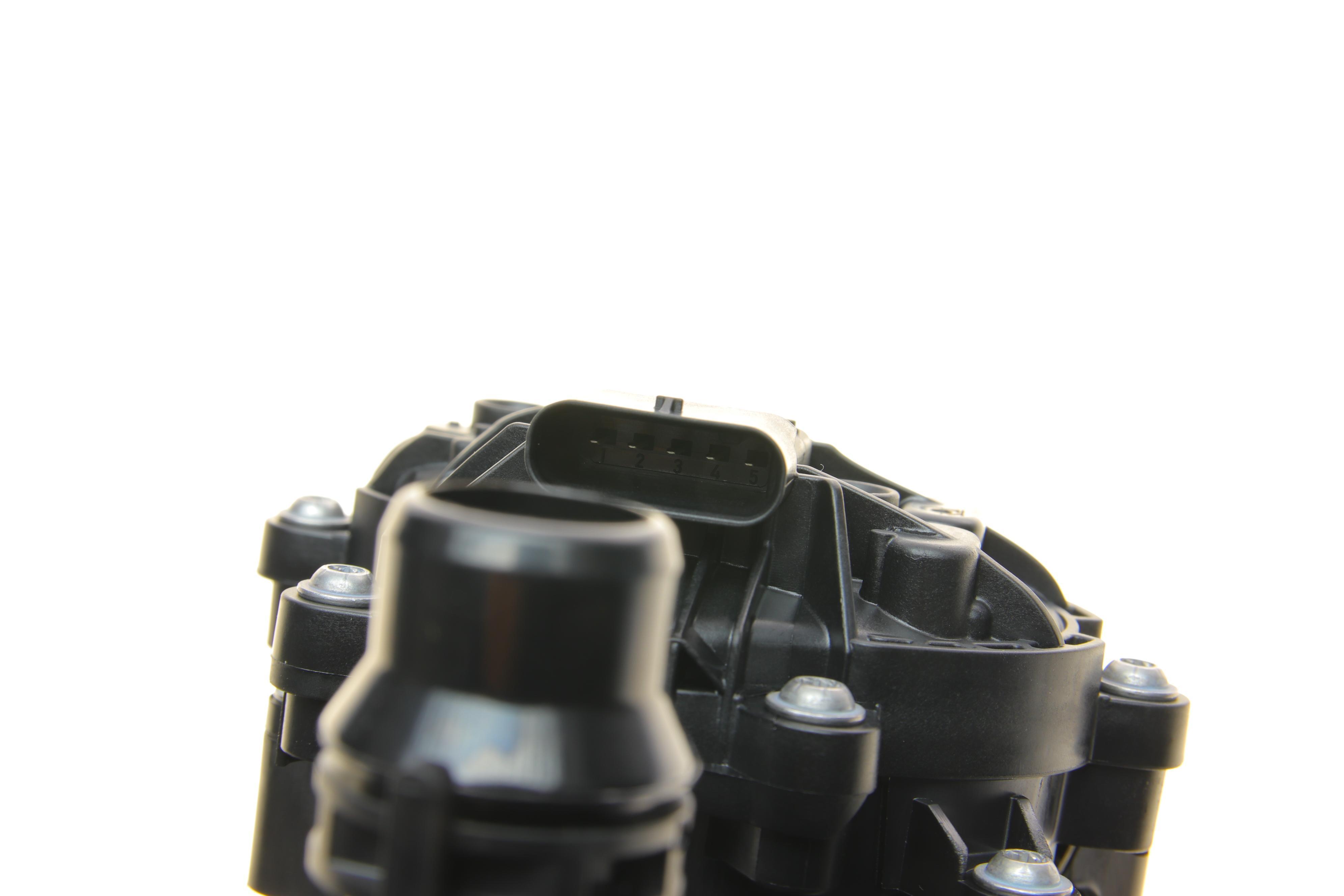 Помпа води BMW 3 (G20/G80/G28)/5 (G30/F90)/7 (G11/G12) 16- B58 B30