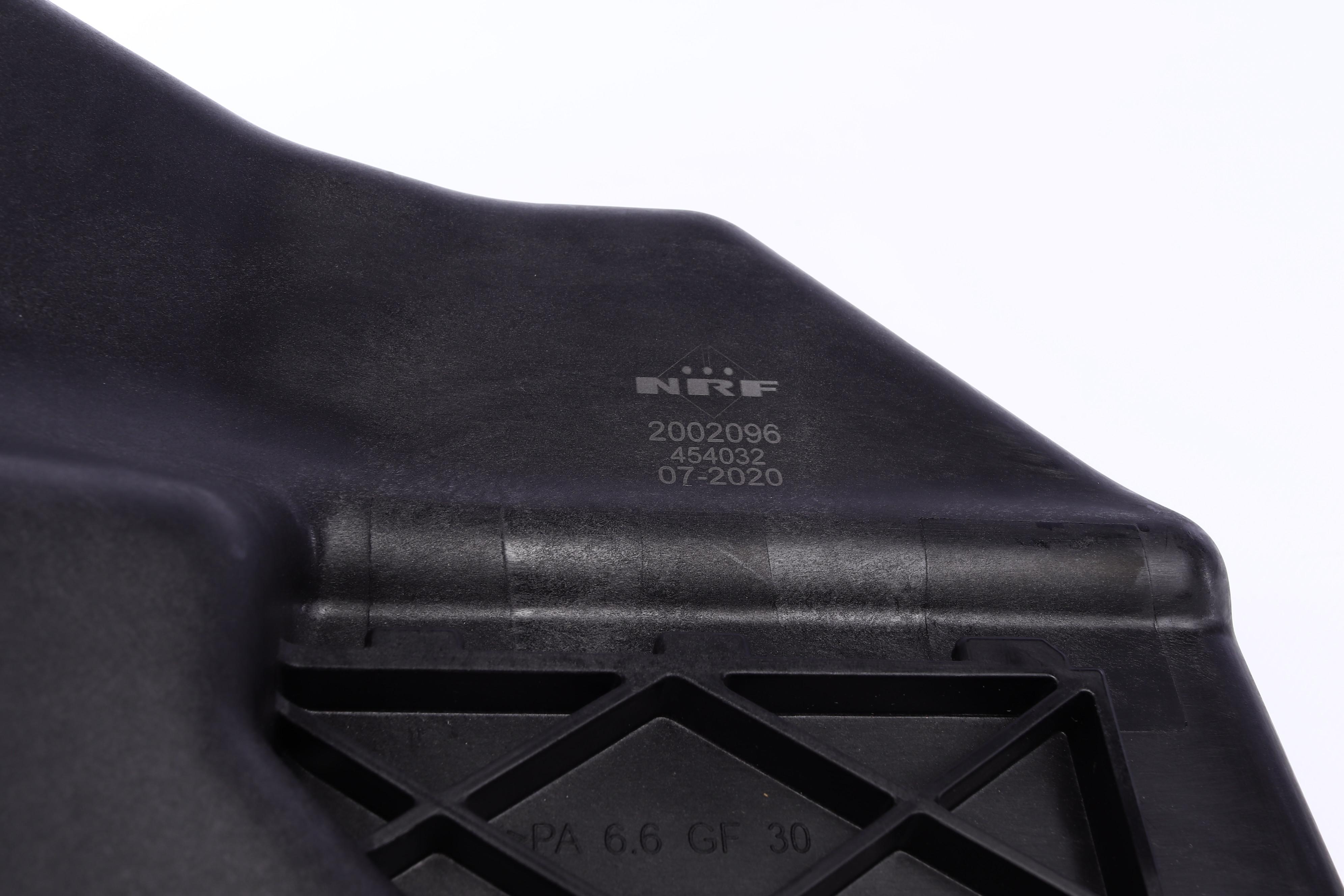 Бачок розширювальний Audi Q7 06-15/ Porsche Cayenne 03-10/ VW Touareg 02-10