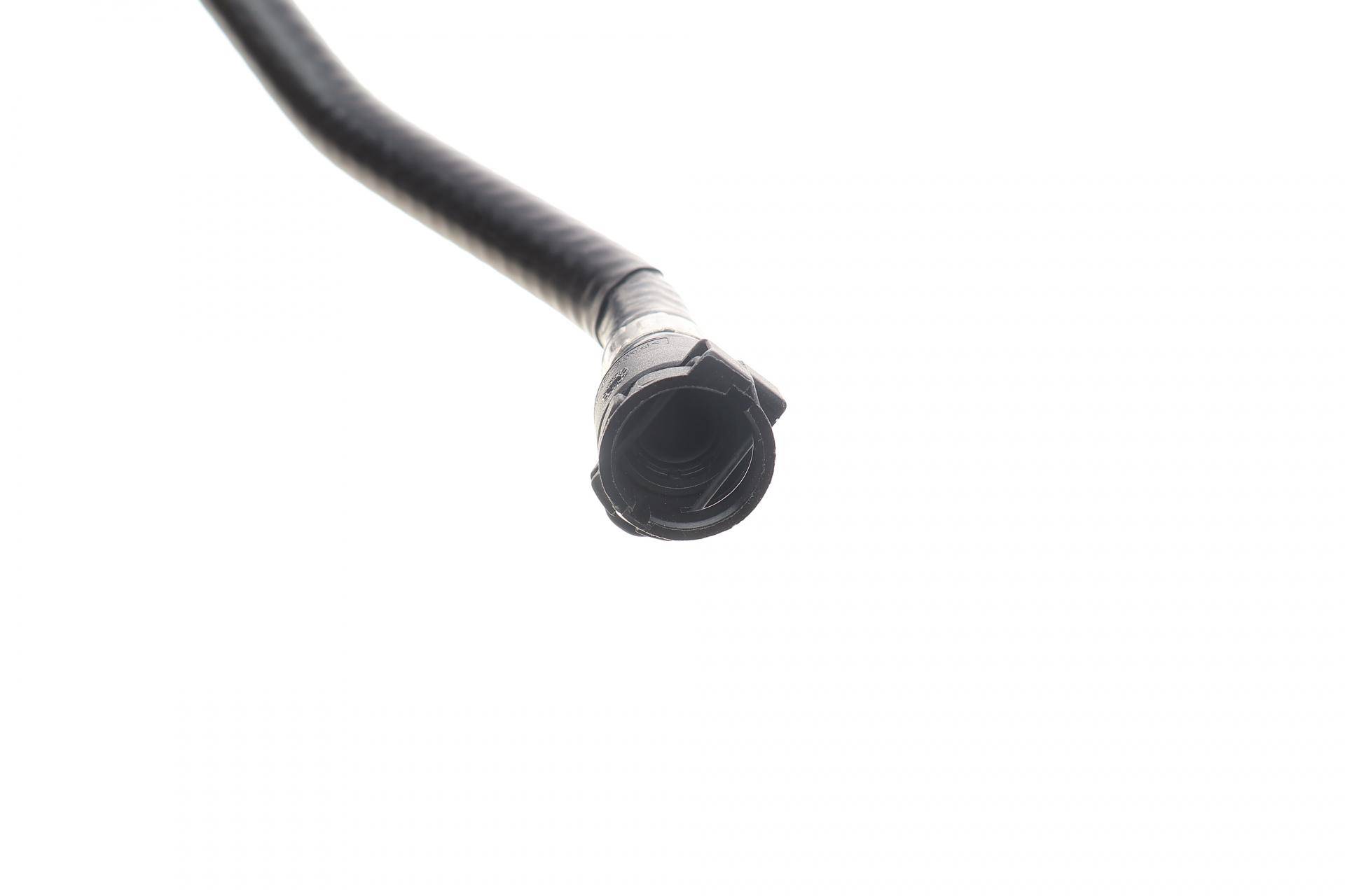 Патрубок системи охолодження BMW 5 (F10/F11/F07) 2.0D 10-17