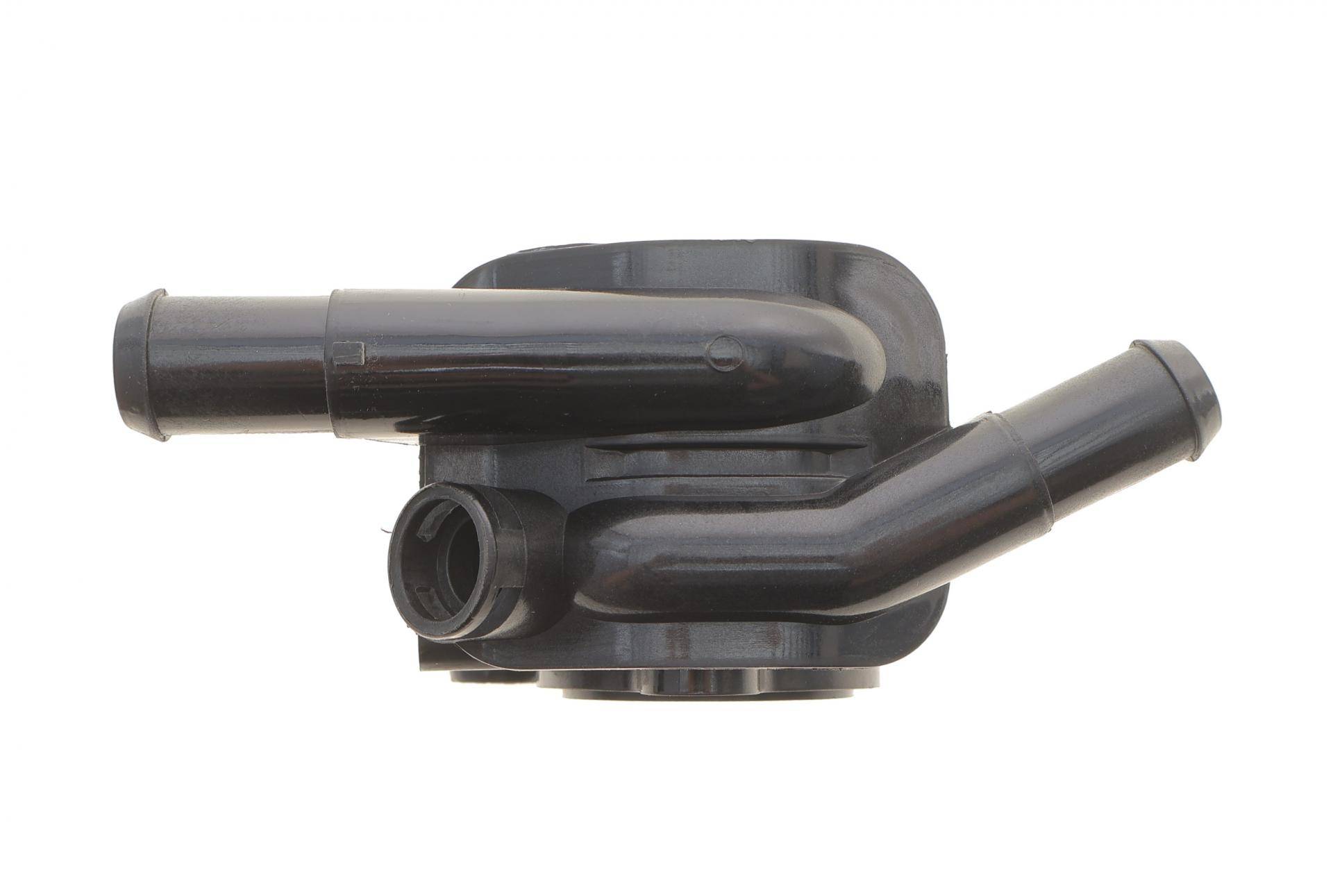 Фланець системи охолодження Ford Focus 1.8-2.0/1.8 TDCi/TDDi 98-