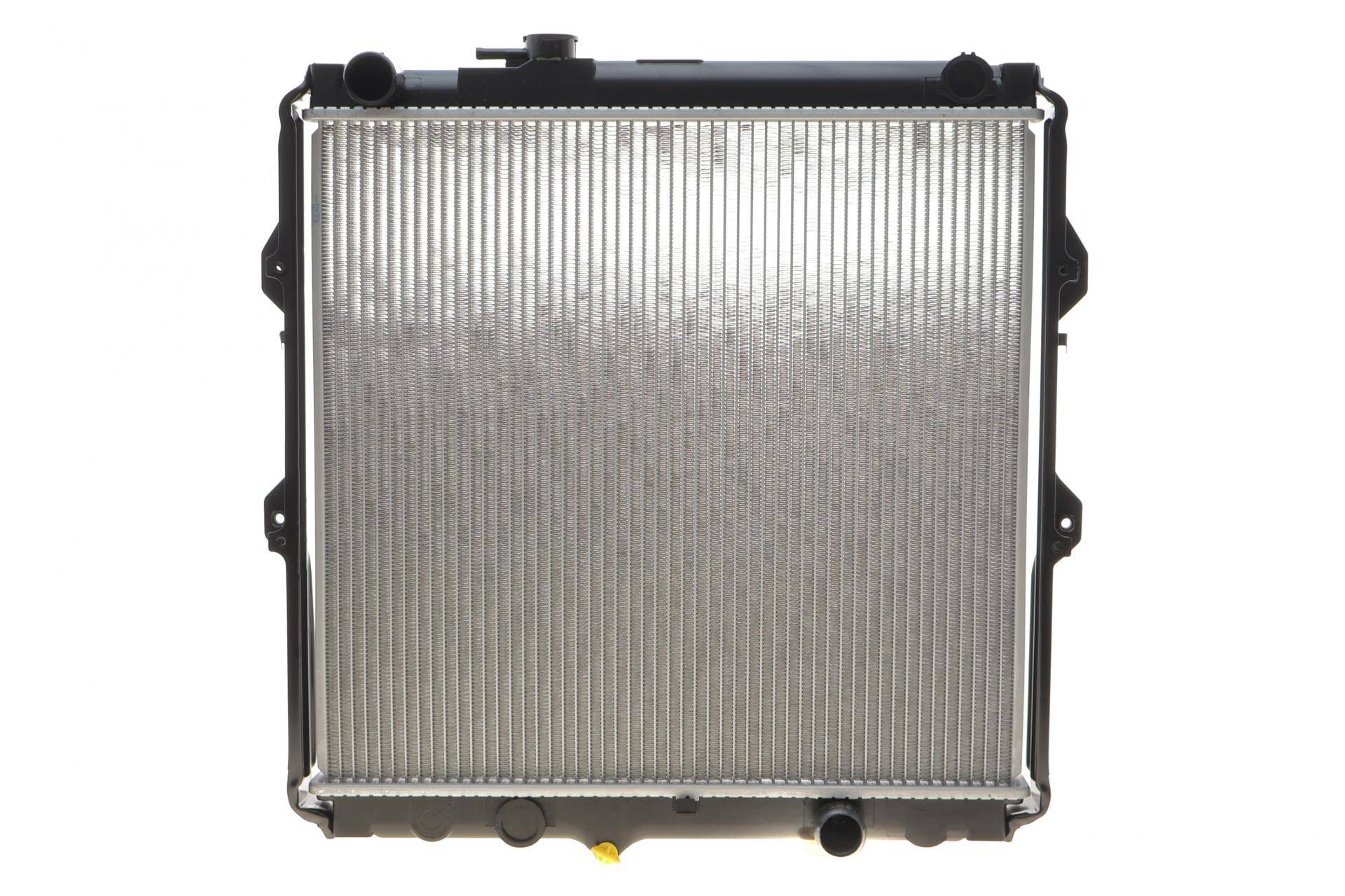 Радіатор охолодження Toyota Hilux VI 2.5 D-4D 01-05