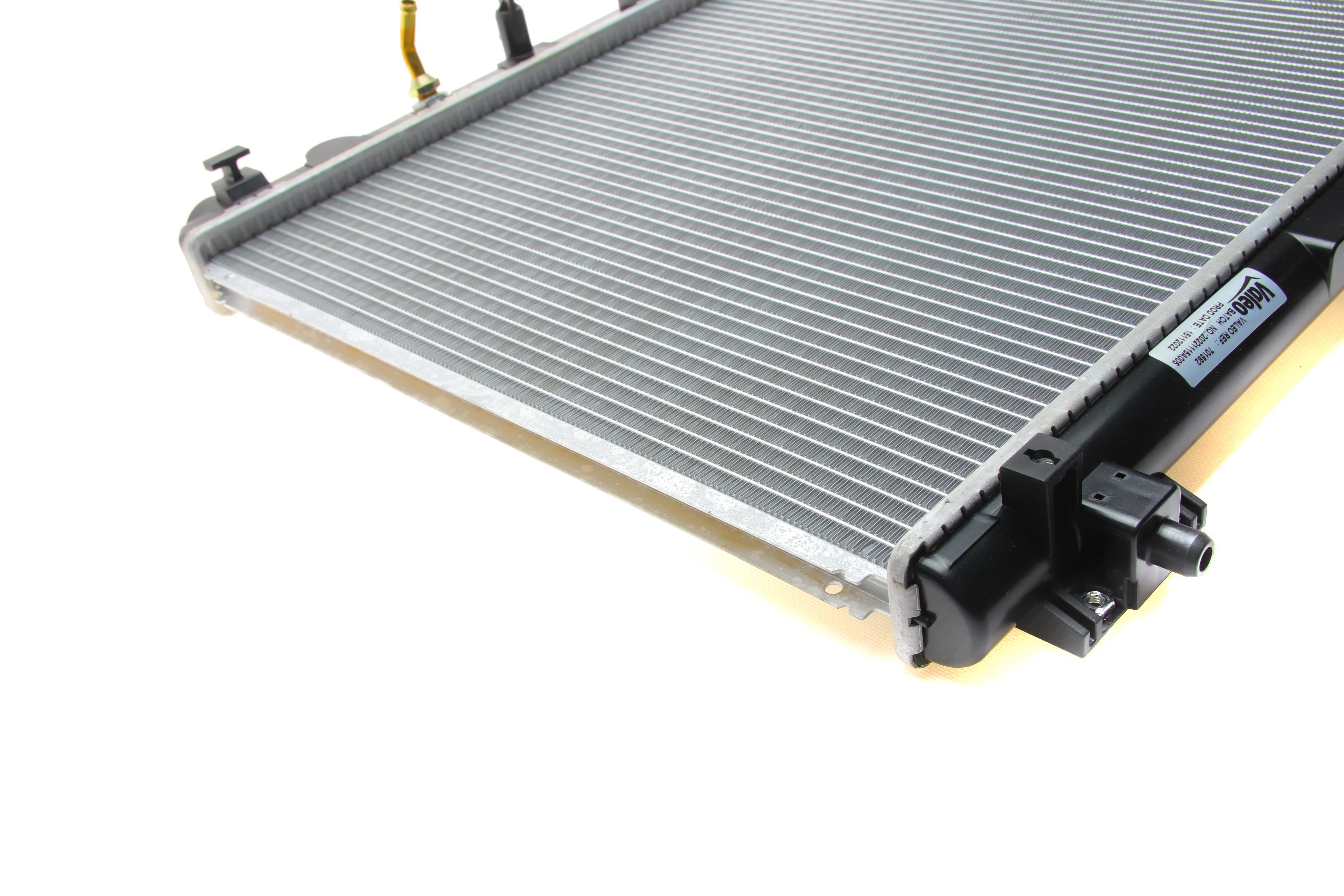 Радіатор охолодження Suzuki Grand Vitara II 05-