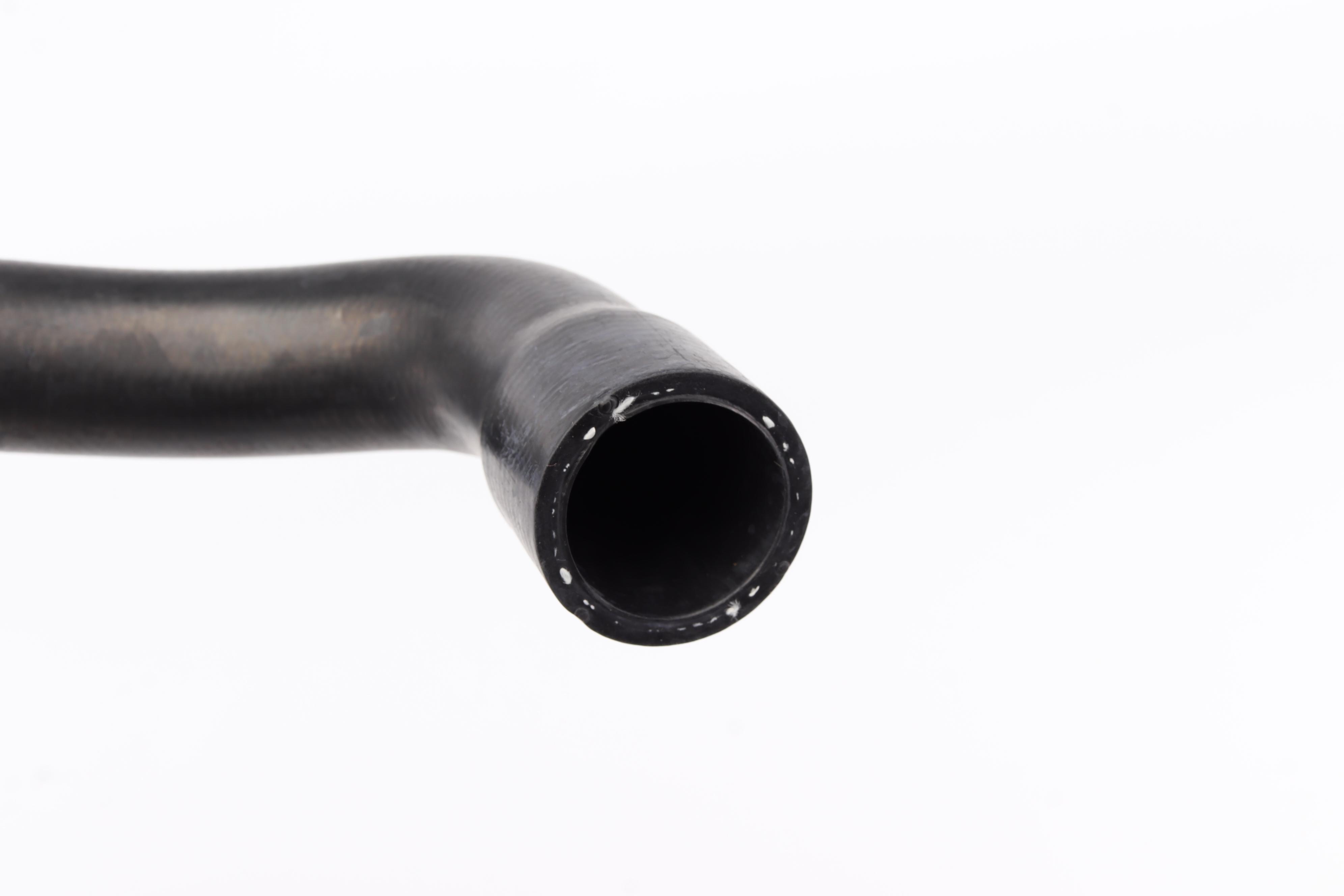 Патрубок радіатора (нижній) VW Golf IV/Audi A6 1.9TDI 94-06