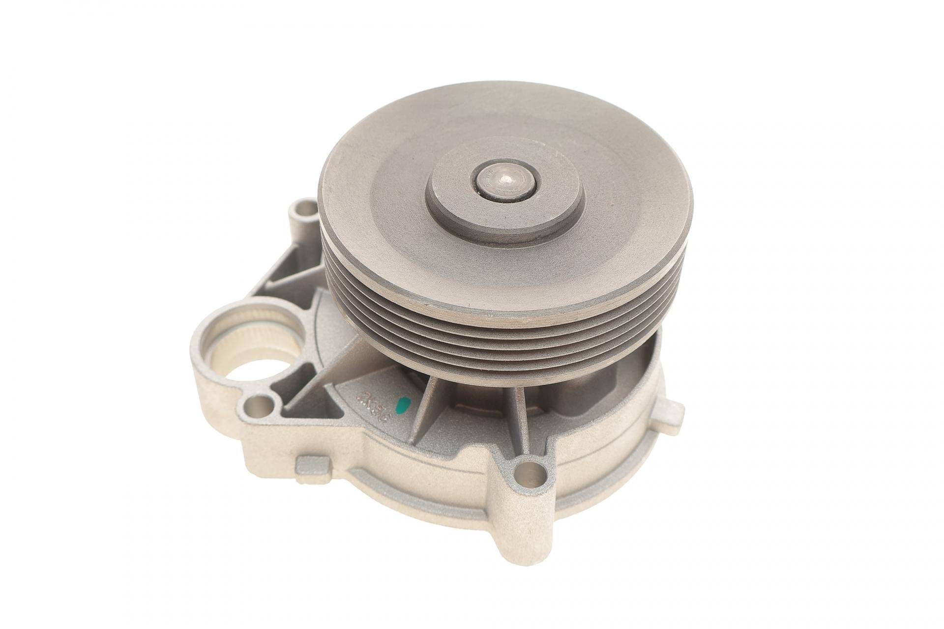 Помпа води BMW 3 (E46) 98-03 M47