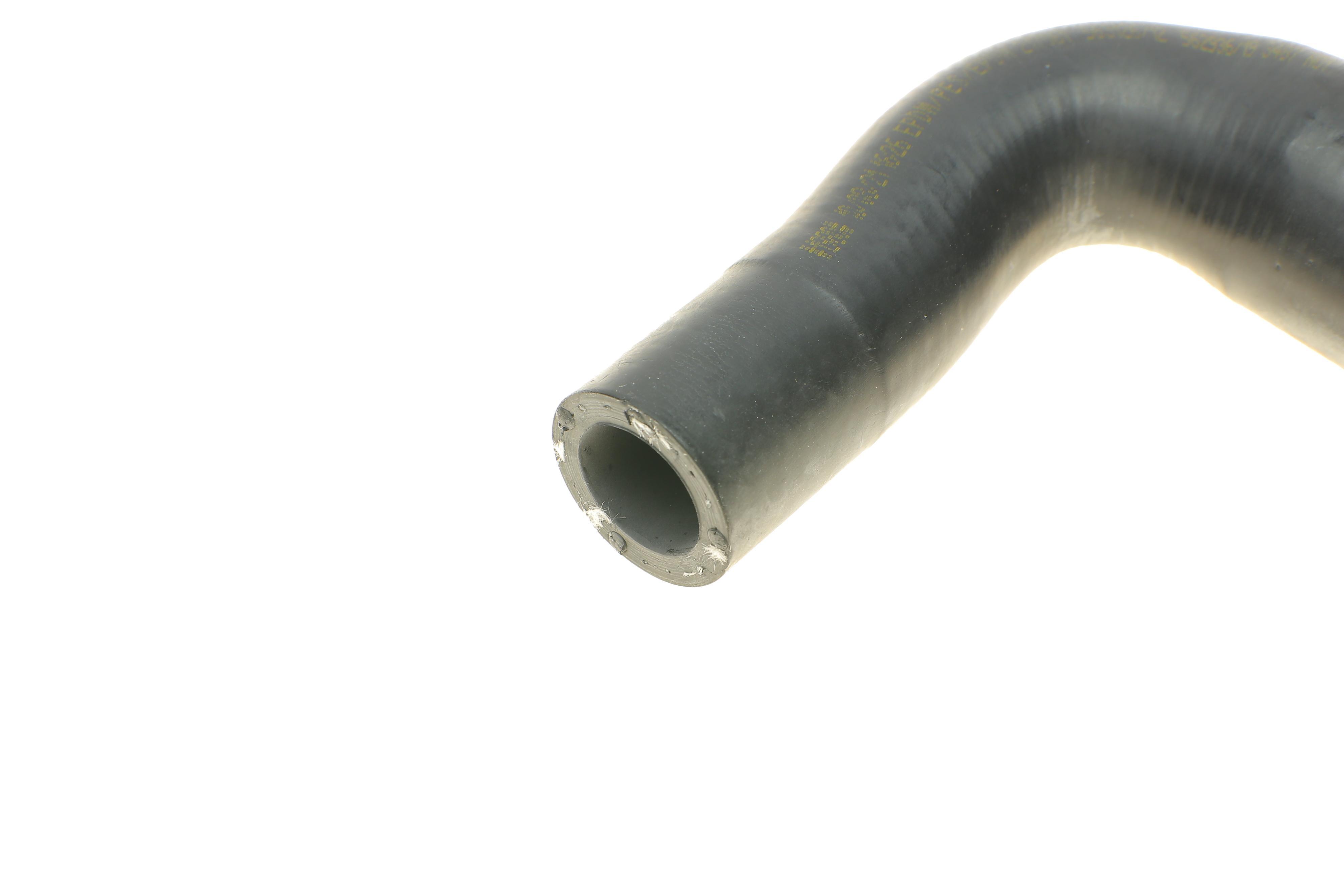 Патрубок системи охолодження MB Sprinter -06 (OM611/612/647)