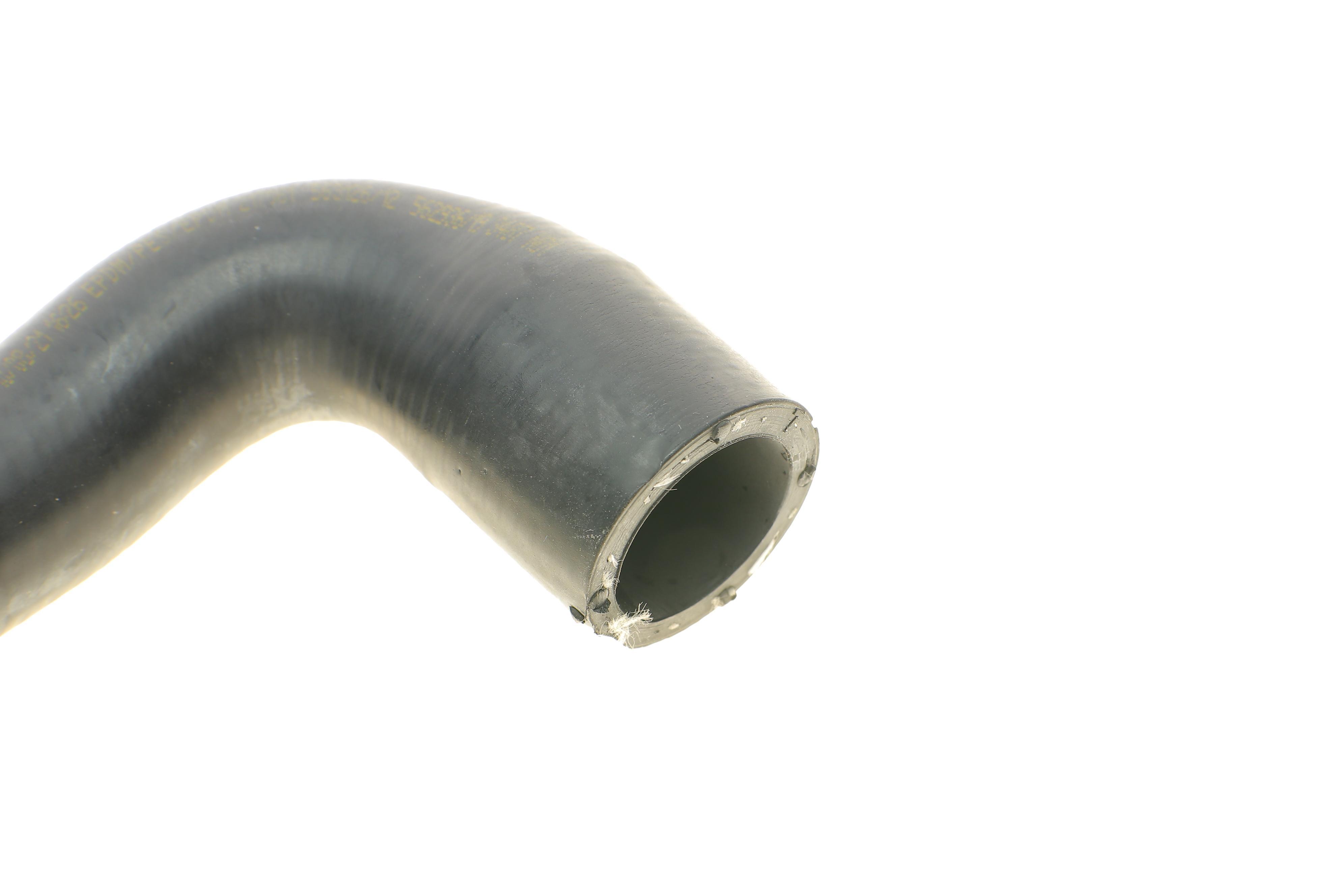 Патрубок системи охолодження MB Sprinter -06 (OM611/612/647)