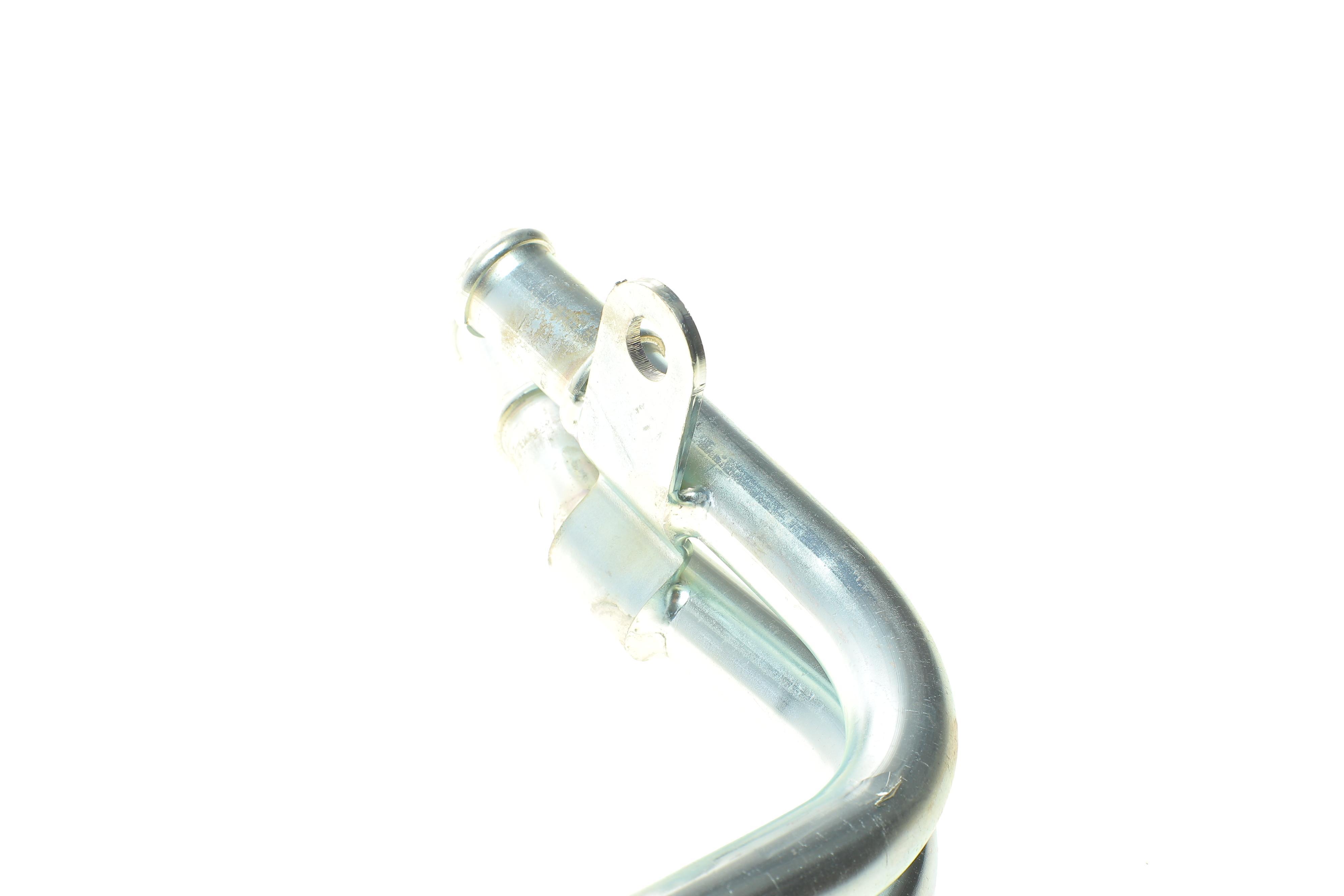 Трубка системи охолодження Ford Transit 2.4 TDE 00-06