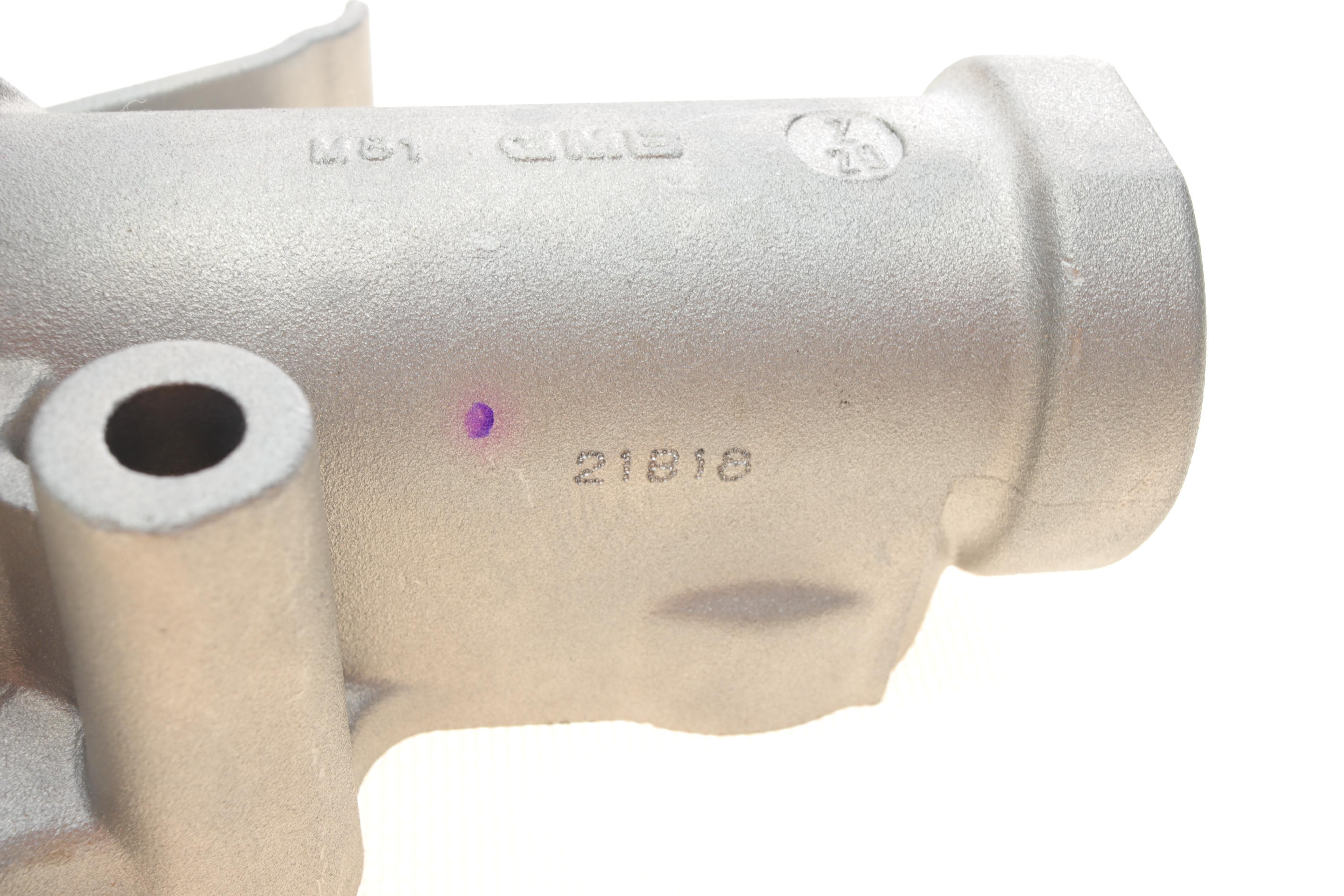 Помпа води Mitsubishi Lancer VI/VII 2.0 98-13/Outlander I 2.0 02-07