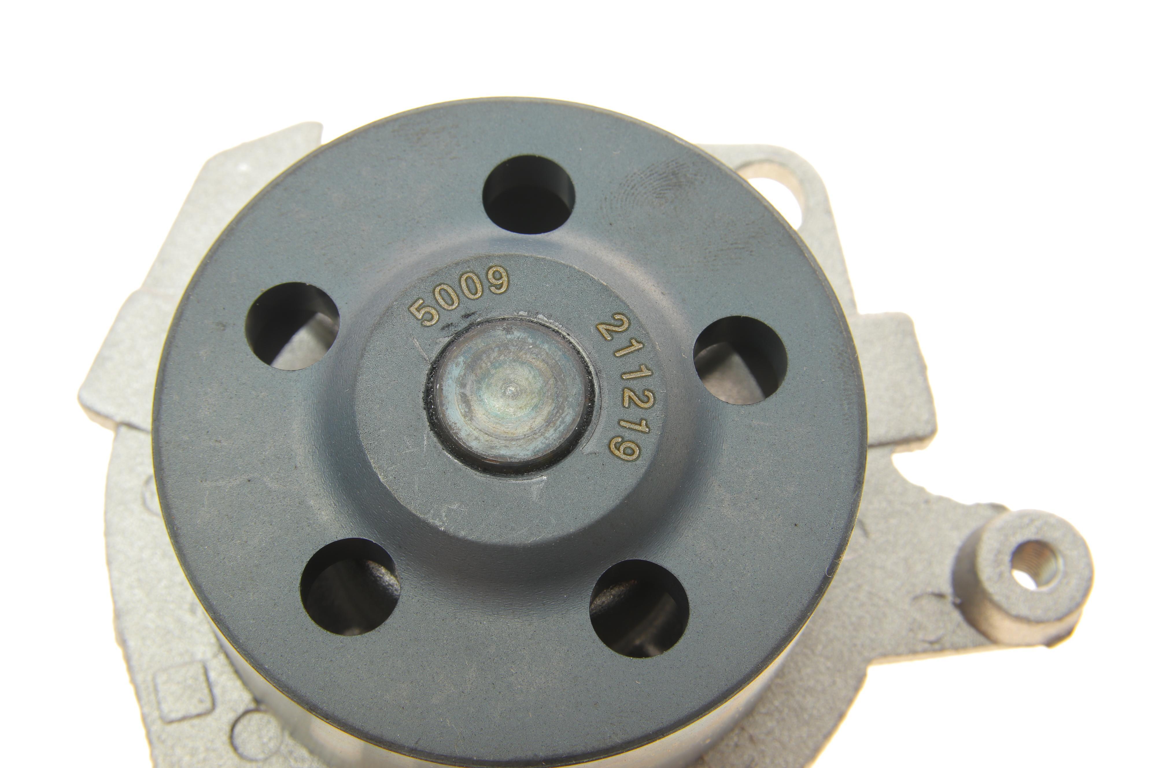 Помпа води Fiat Brava/Bravo/Punto 1.8 GT/16V 95-12