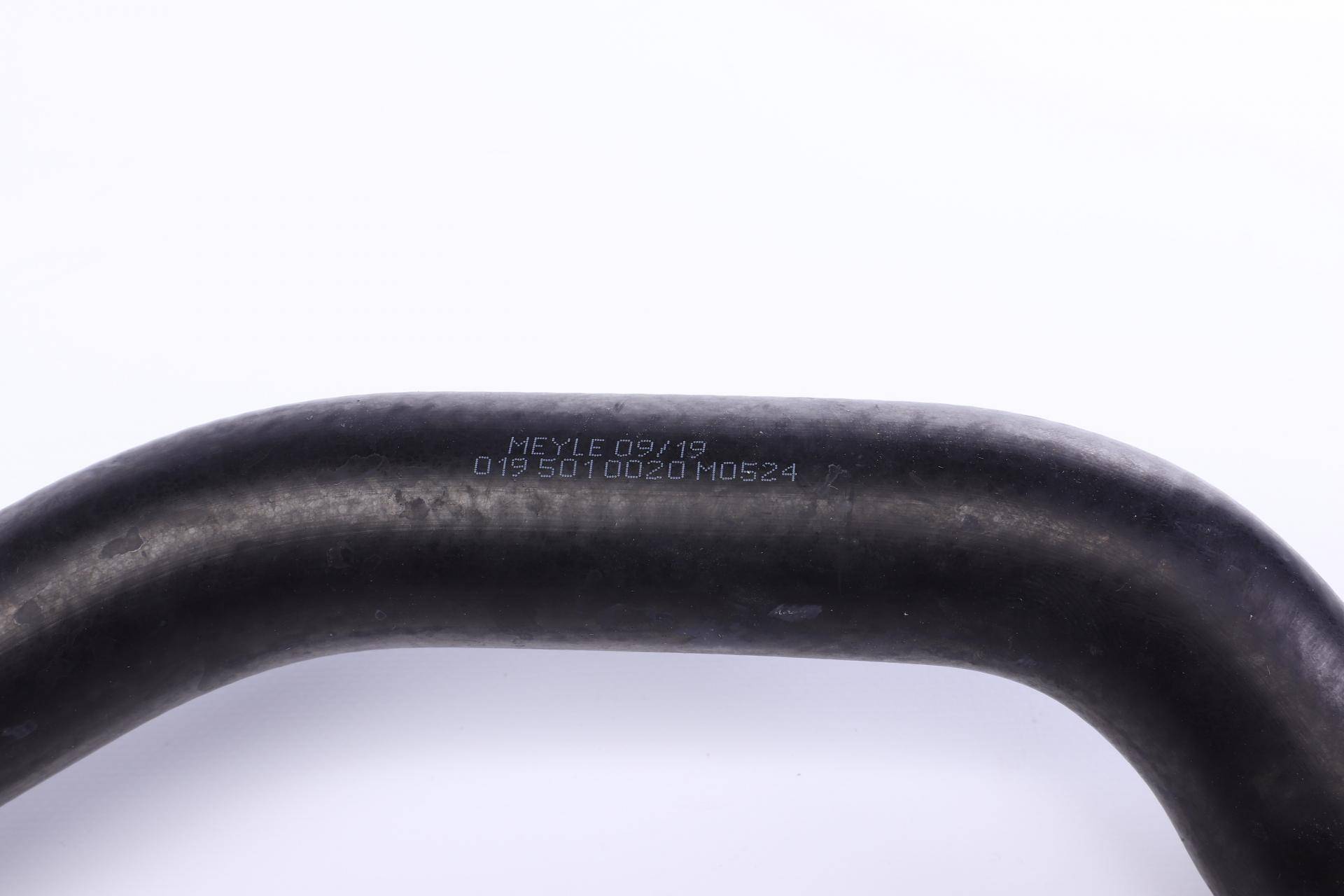 Патрубок радіатора (нижній) MB C-class (W202) 93-02