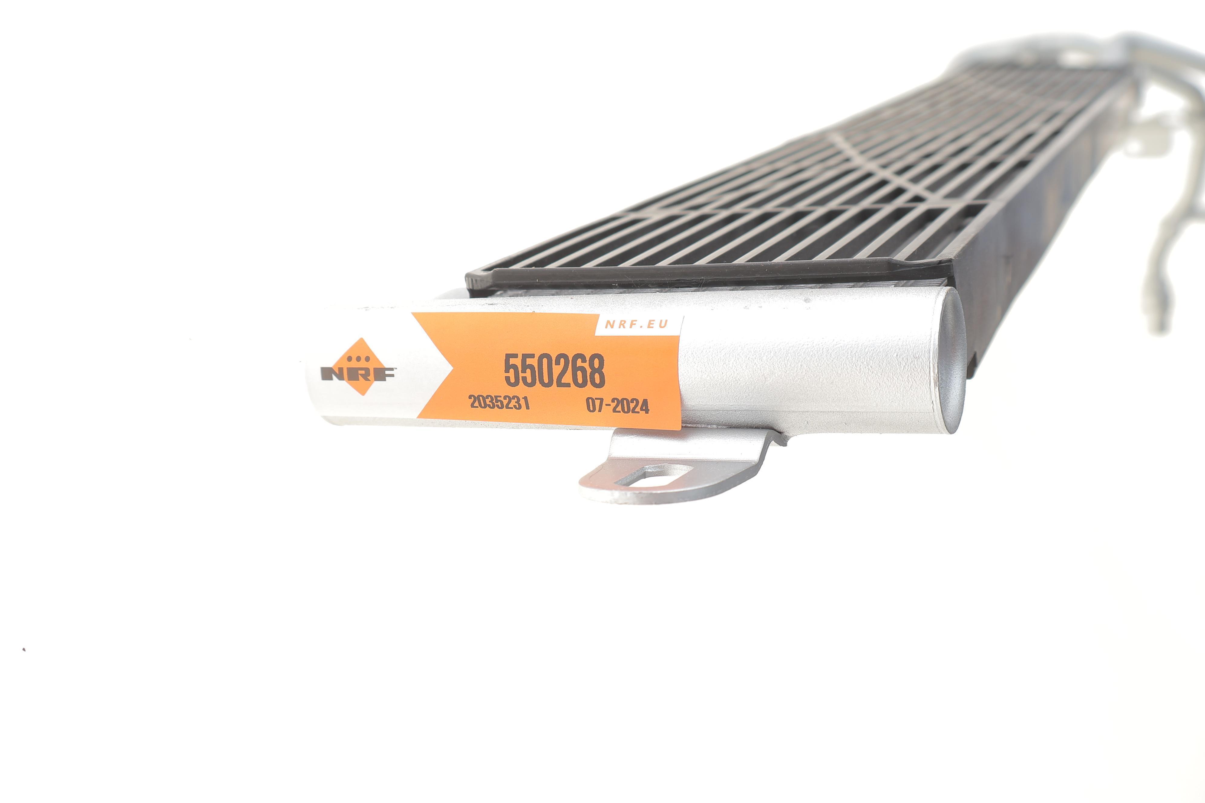 Радіатор охолодження VW Golf VII 14-/Passat B8 1.4 GTE Hybrid 15-